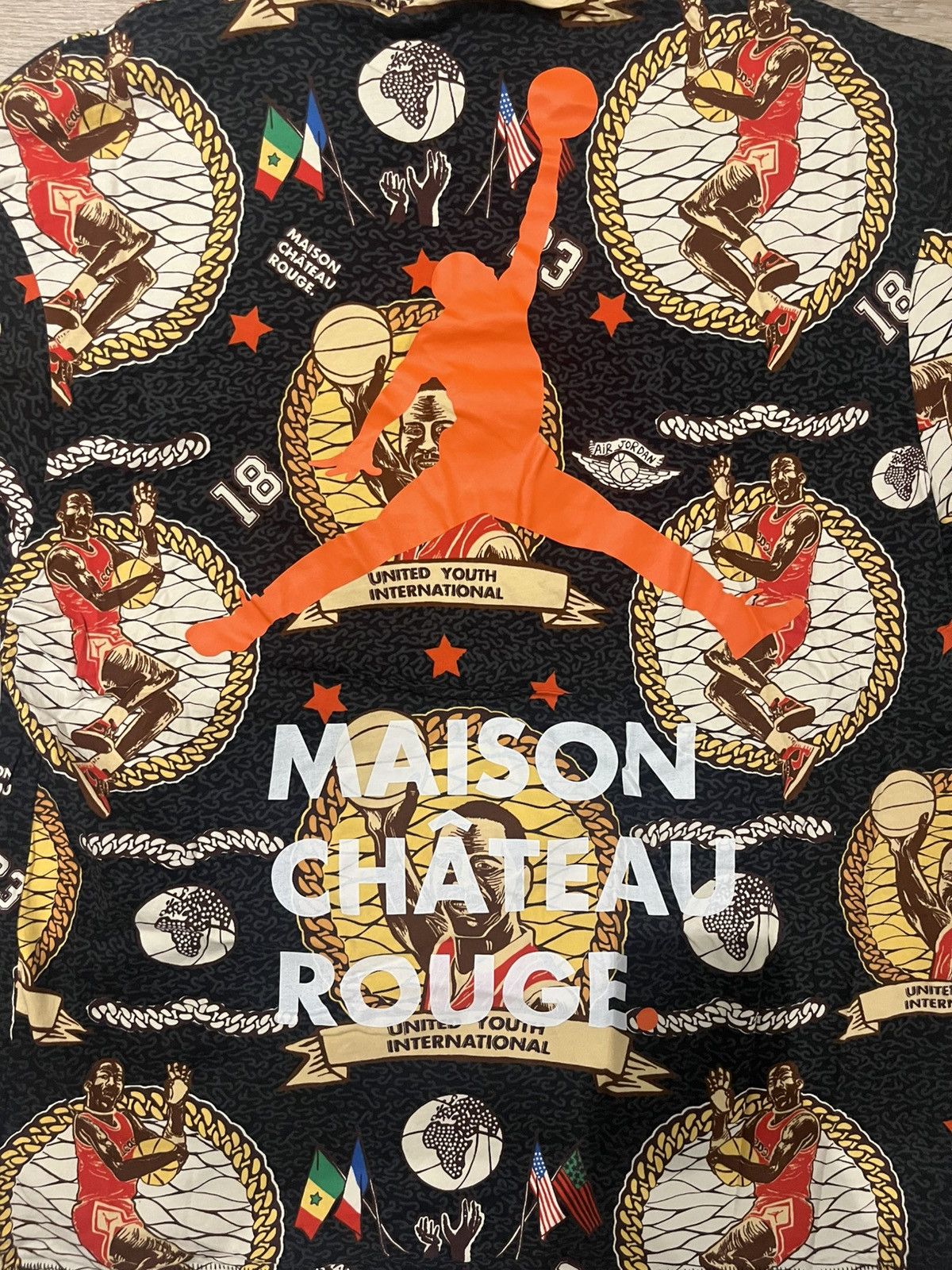 Jordan Brand Tshirt Jordan x Maison Chateau Rouge (size L) Size US L / EU 52-54 / 3 - 6 Thumbnail
