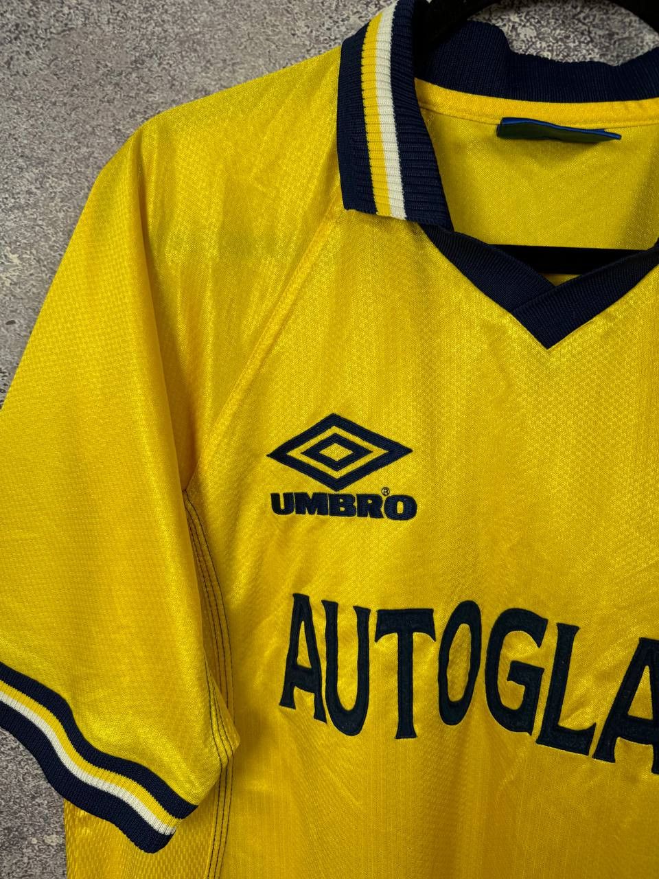 Umbro 90's Vintage Chelsea 1998/99 Third Umbro Soccer Jersey Large Size US L / EU 52-54 / 3 - 6 Thumbnail