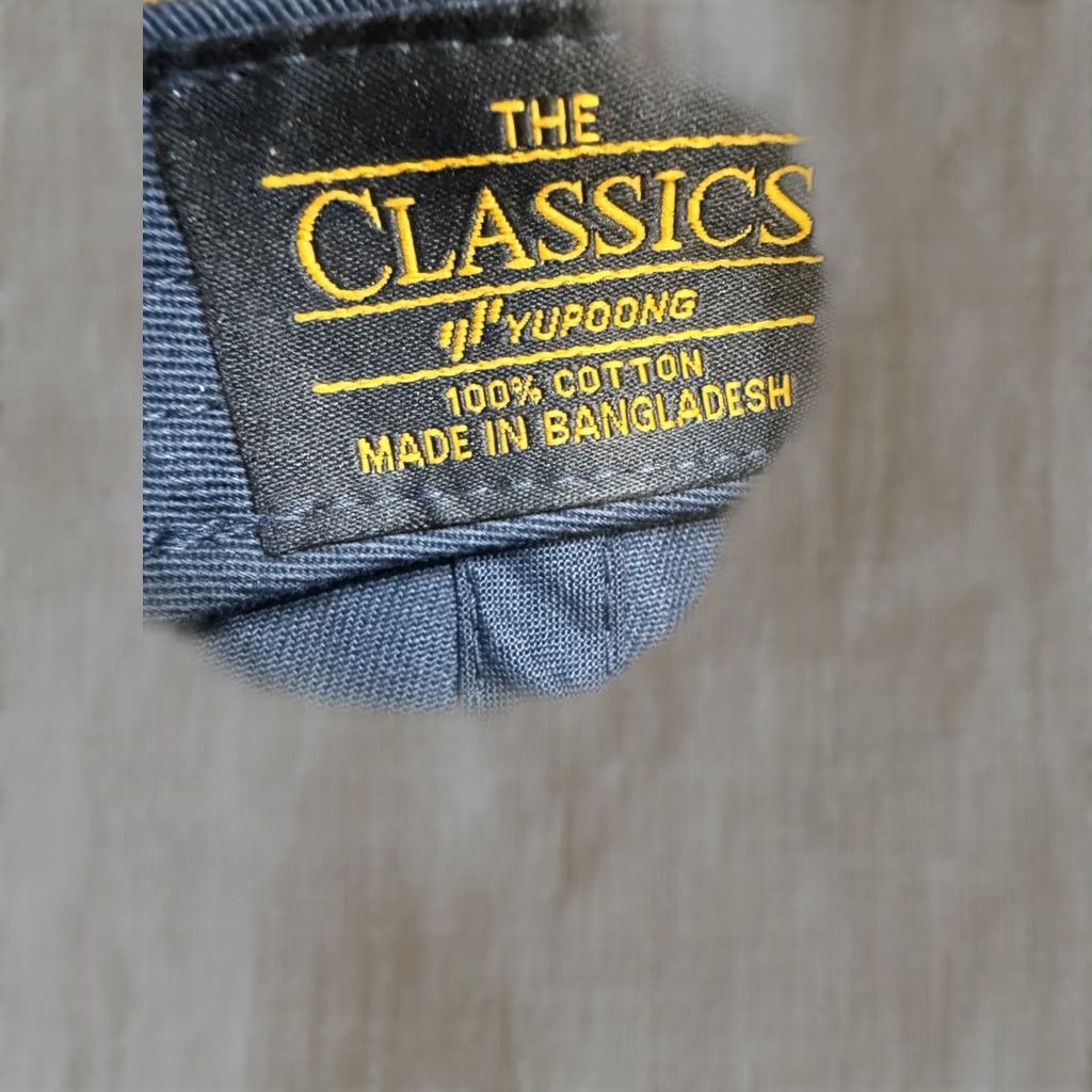 Vintage Yupoong The Classics Men's Triple Diamond Adjustable Strapback Hat Navy OS Size ONE SIZE - 1 Thumbnail
