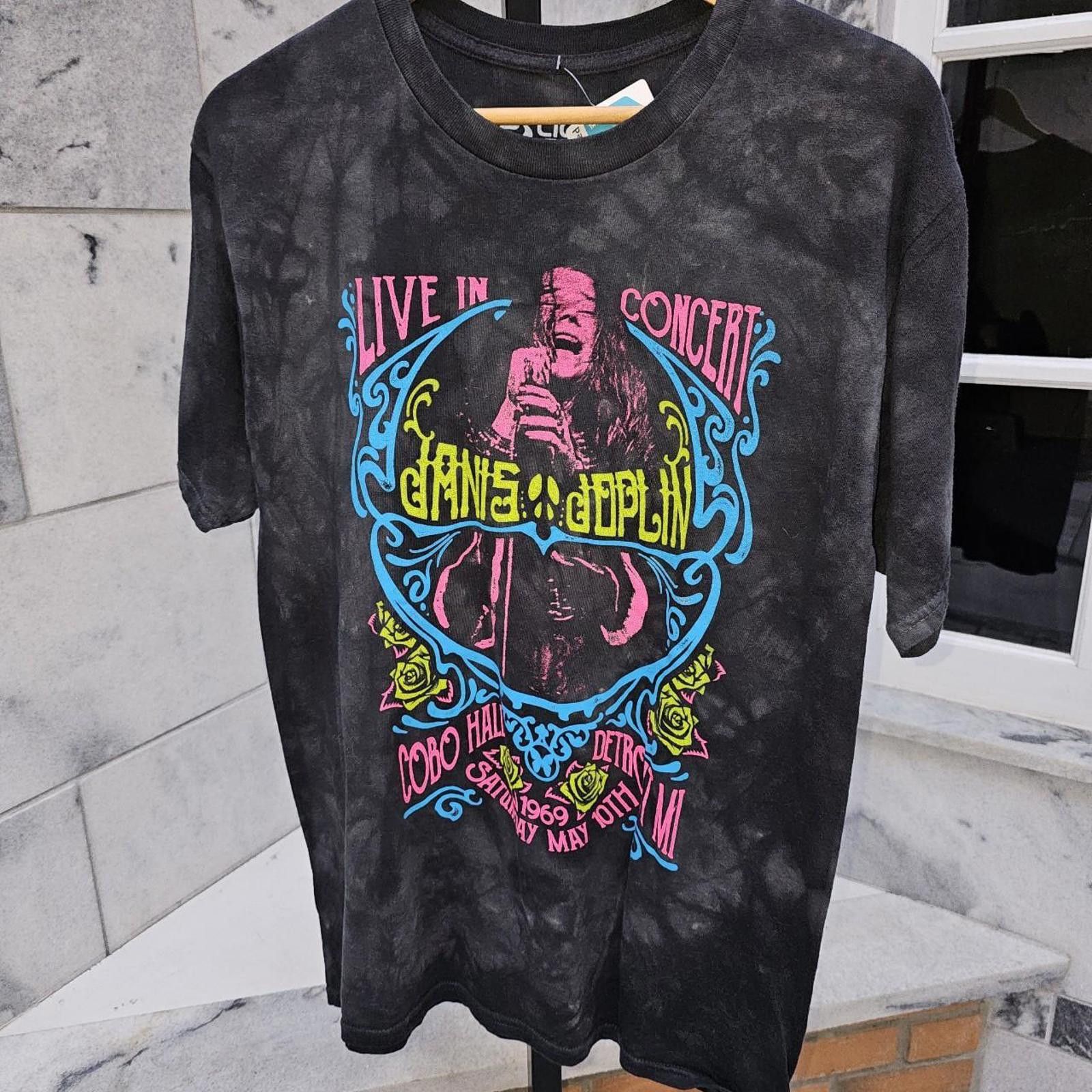 Liquid Blue Liquid Blue Black Light Activated Janis Joplin T-shirt Size US M / EU 48-50 / 2 - 1 Thumbnail