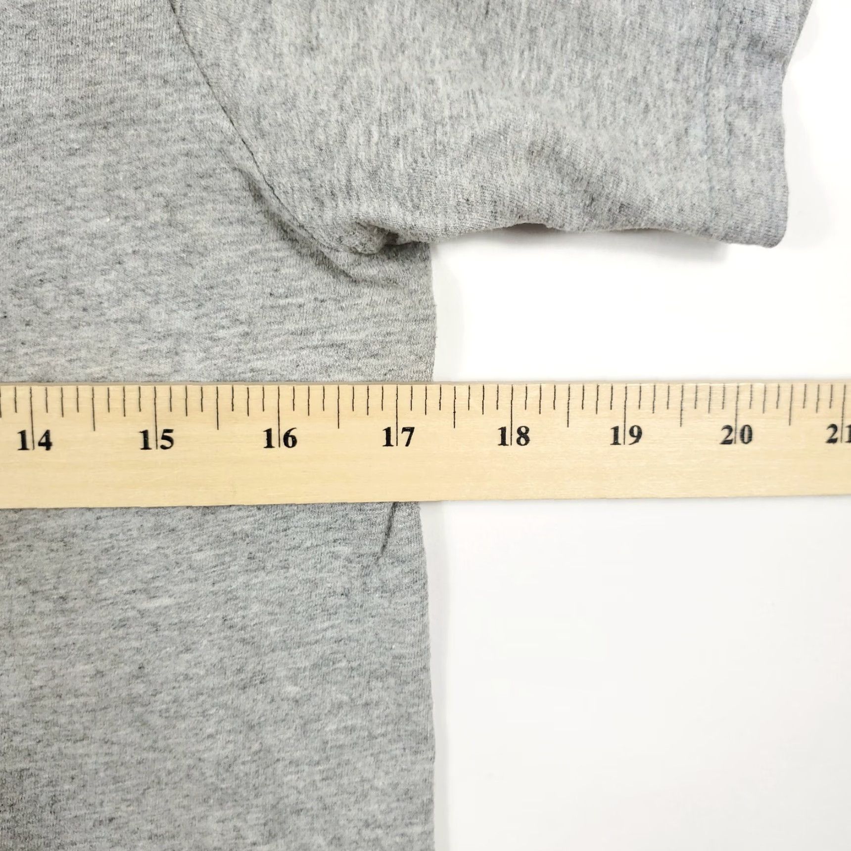 Adidas Adidas T-Shirt Mens Small Gray Earn Your Stripes Short Sleeve STAINED Size US S / EU 44-46 / 1 - 7 Thumbnail