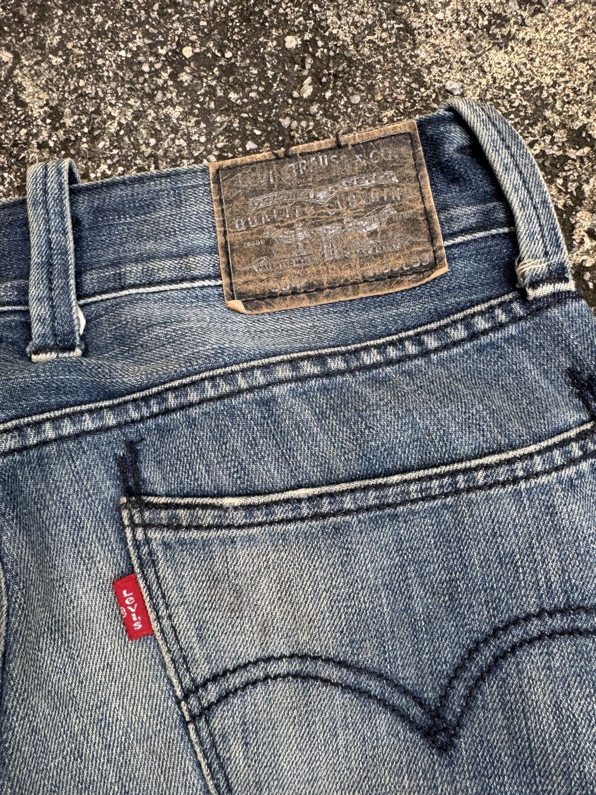 Levi's × Vintage Levis 504 straight special edition Size US 31 - 13 Thumbnail