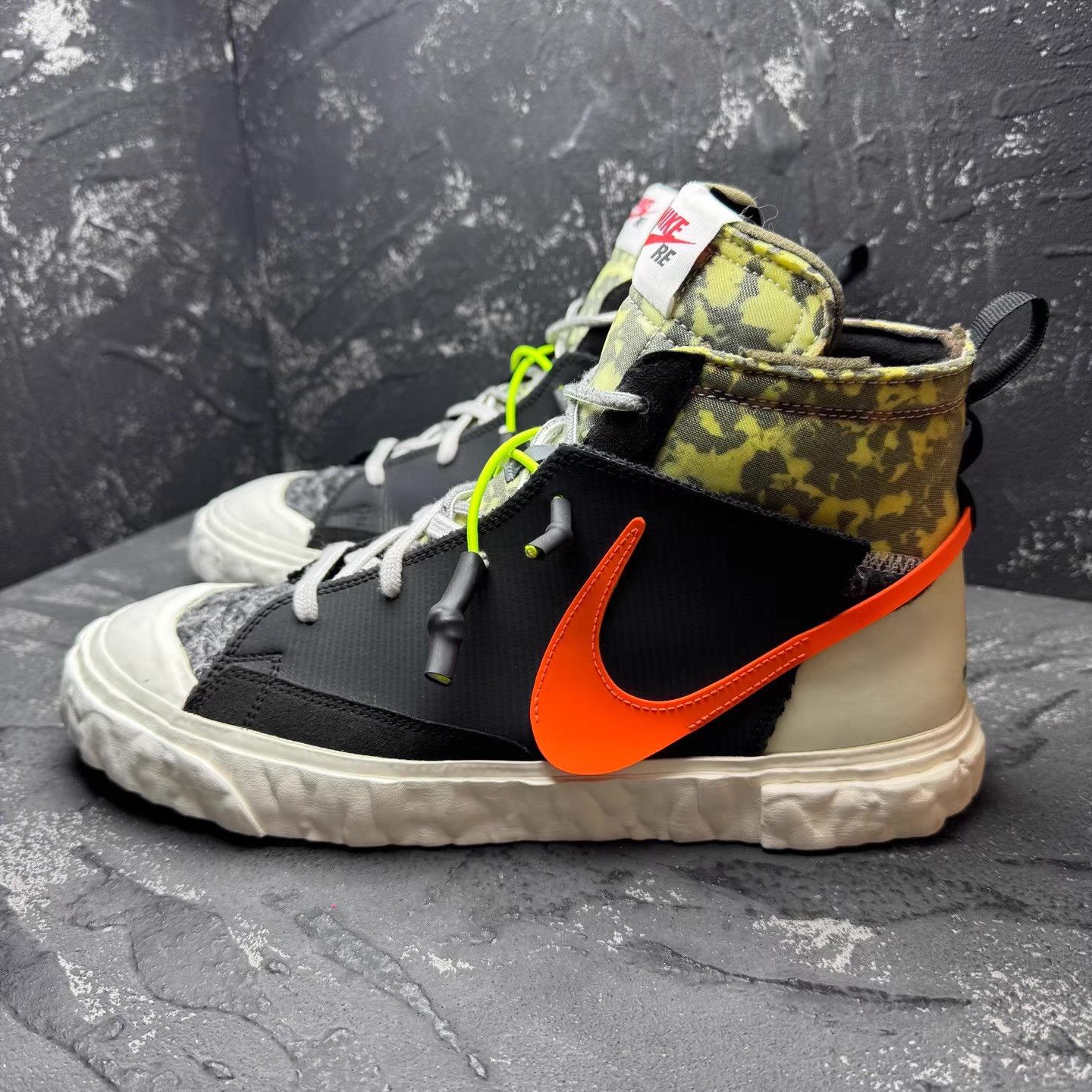 Nike READYMADE × Nike Blazer Black & Orange Q10 Size US 10.5 / EU 43-44 - 2 Thumbnail