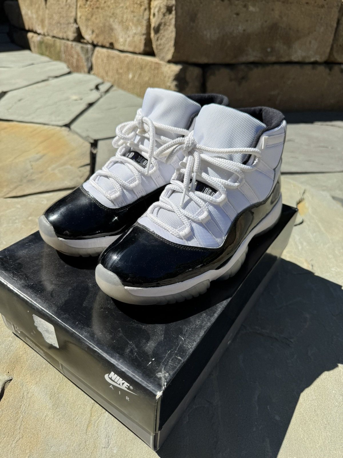 Jordan Brand Jordan 11 Concord 2018 Size US 10.5 / EU 43-44 - 1 Thumbnail