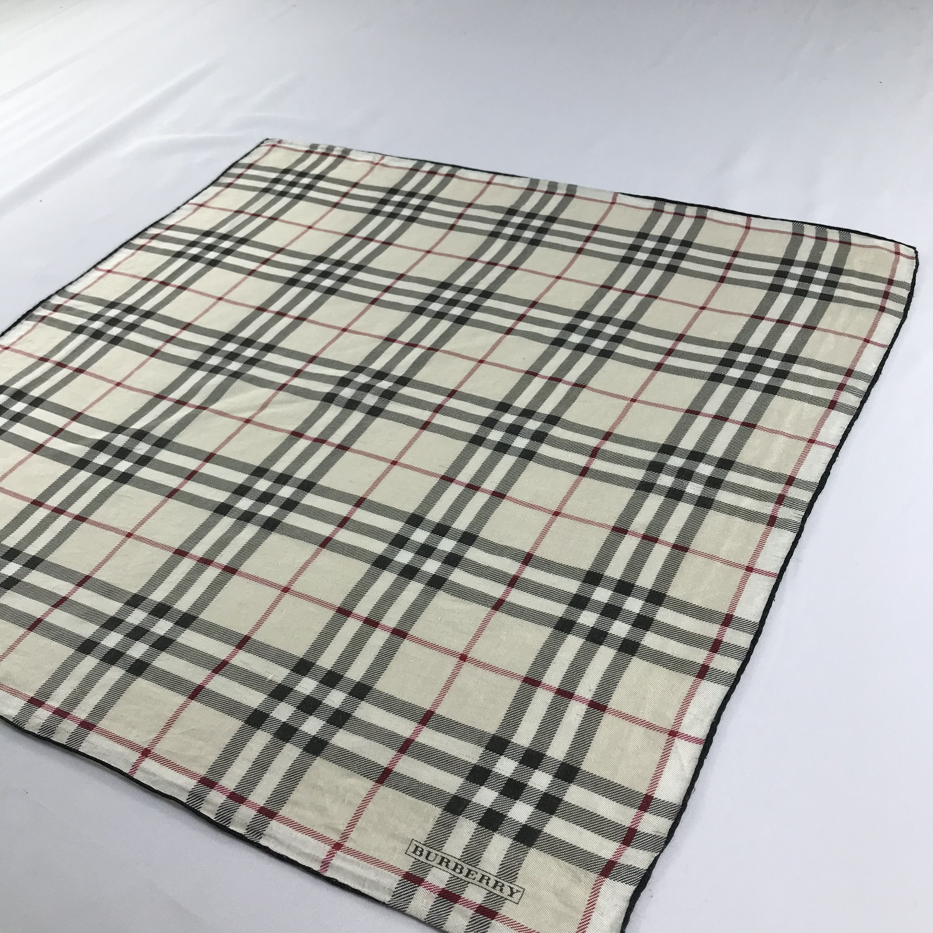 Burberry Burberry Nova Check Handkerchief Neckerchief Bandana H806 Size ONE SIZE - 4 Thumbnail