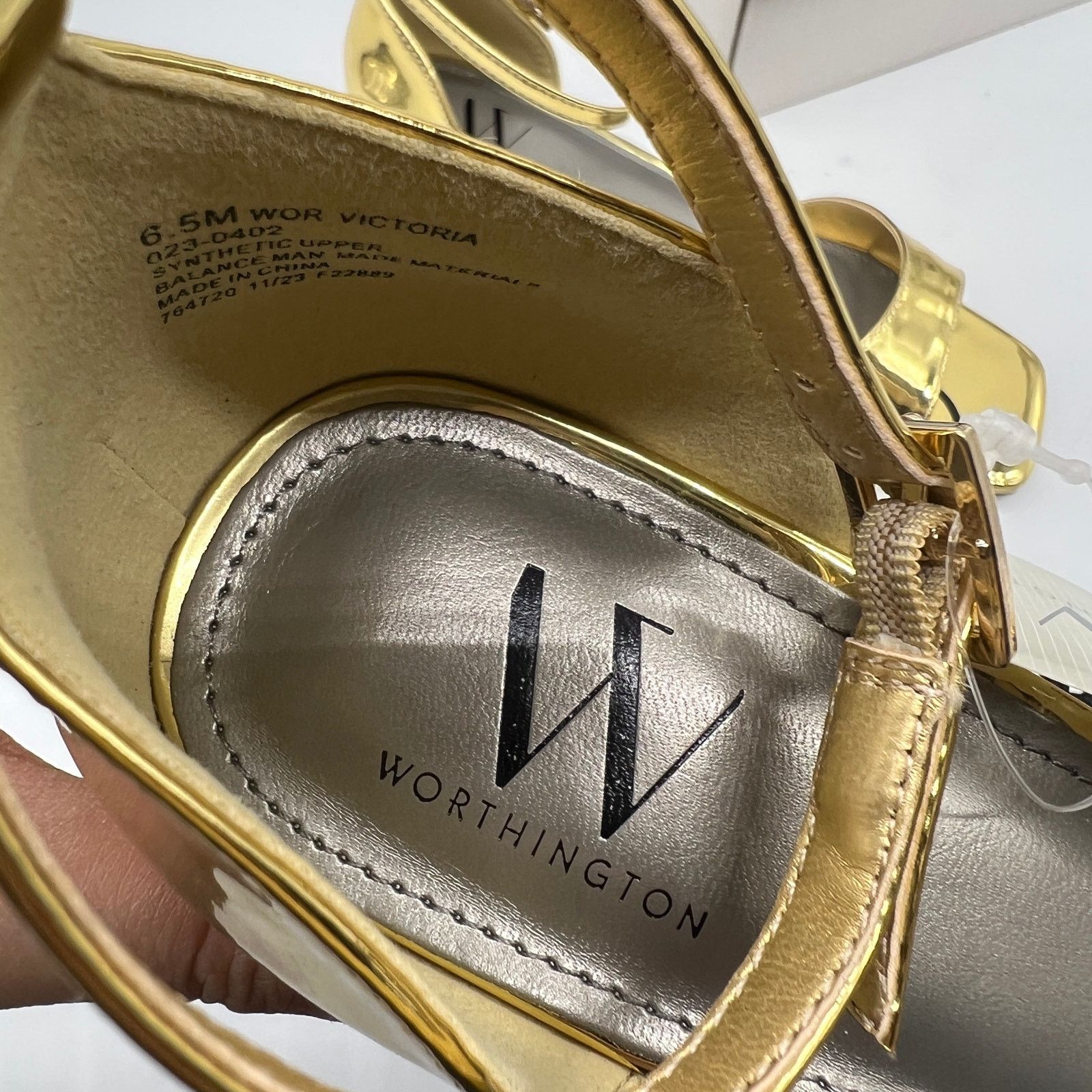 Other Worthington Womens Victoria Block Heel Pumps Gold Size 6.5M Size US 6.5 / IT 36.5 - 7 Thumbnail