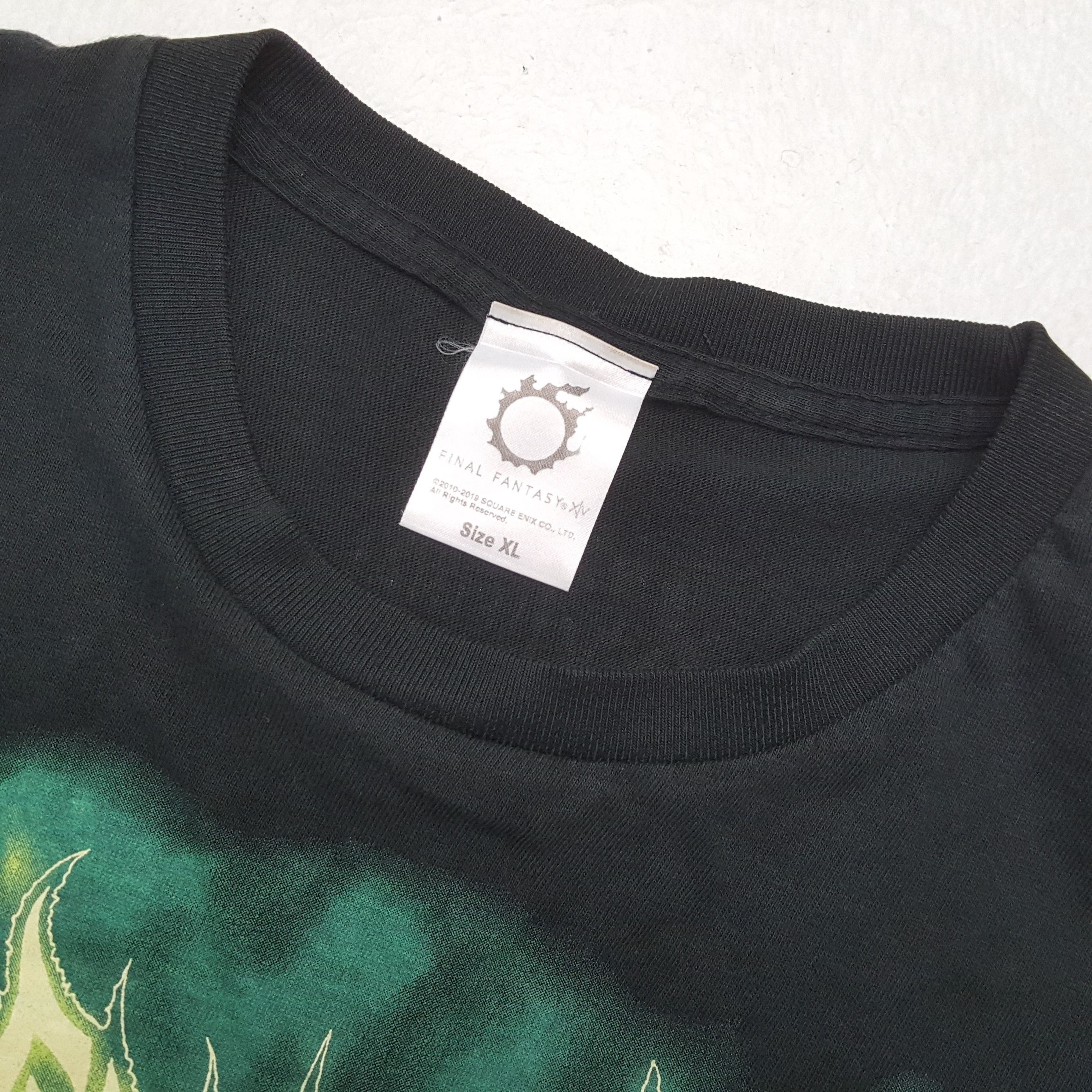 The Game × Vintage Vintage FINAL FANTASY Japanese Playstation Games T-Shirt Size US L / EU 52-54 / 3 - 7 Thumbnail