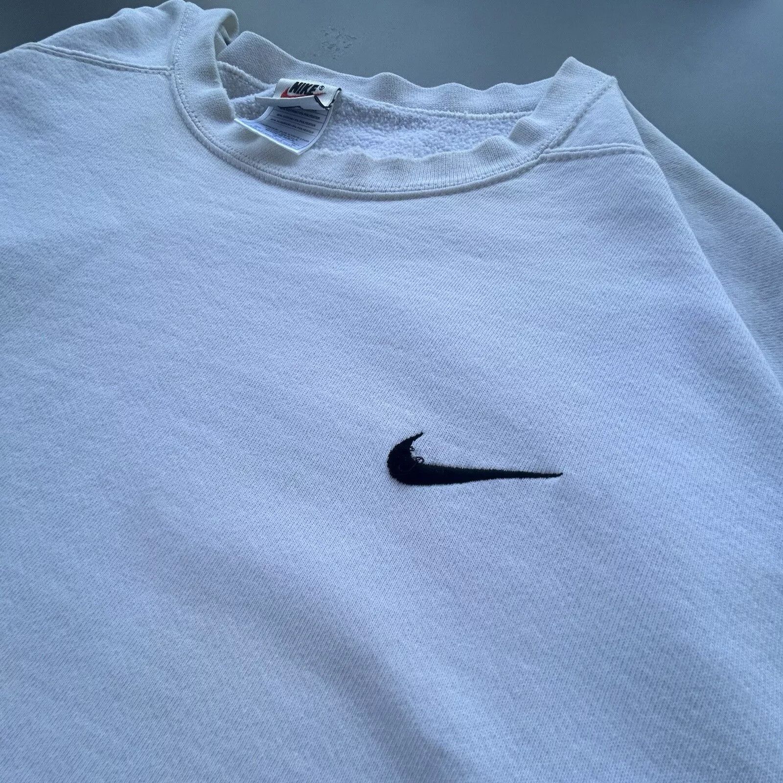 Nike Vintage Nike Sweatshirt Adult Extra Large Crewneck Size US L / EU 52-54 / 3 - 4 Thumbnail