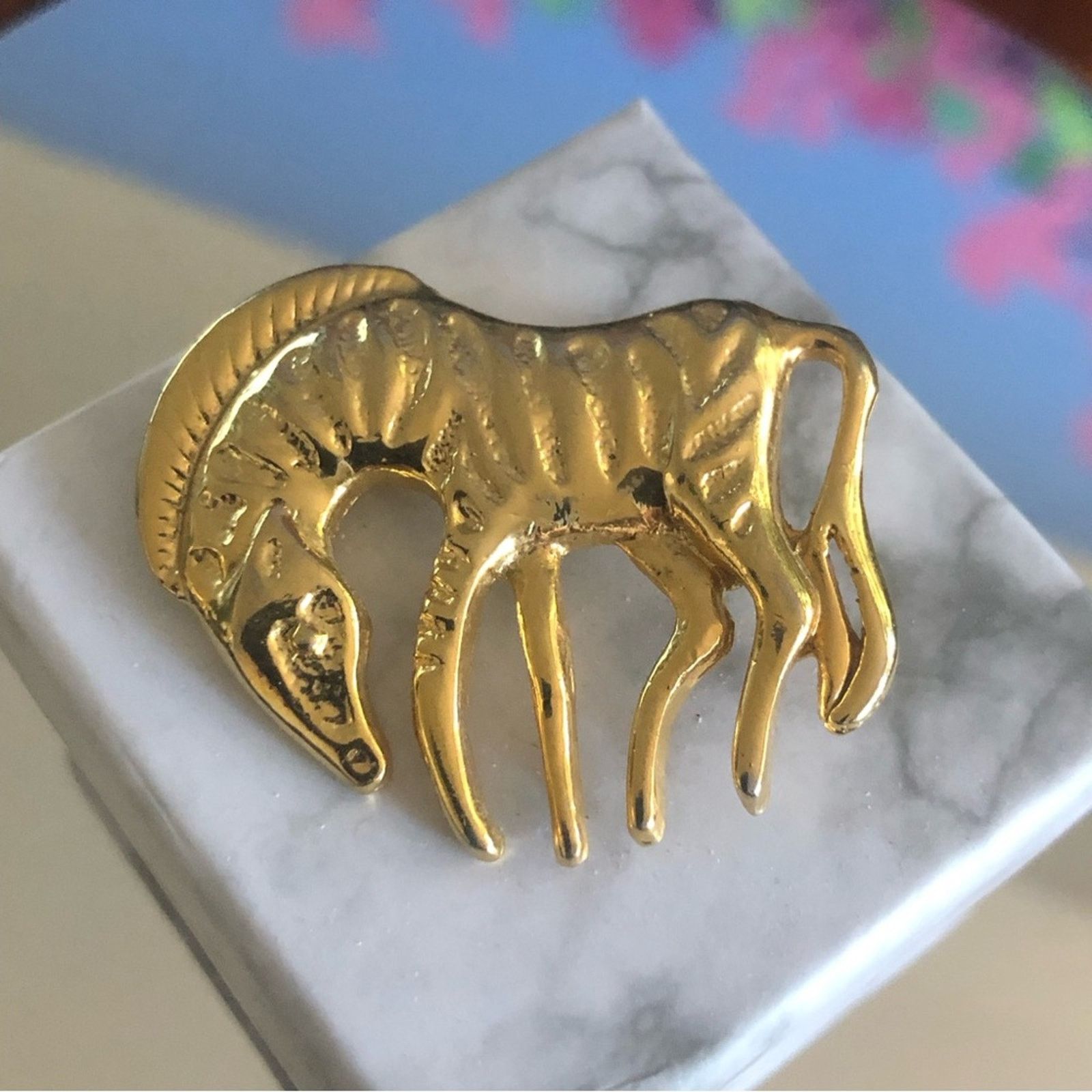 Vintage Vintage gold plated zebra brooch pin Size ONE SIZE - 3 Thumbnail