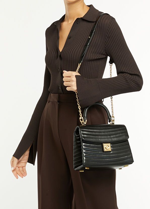 Salvatore Ferragamo o1s1rm0325 Size: OS / Leather Shoulder Bag in Black Size ONE SIZE - 3 Thumbnail