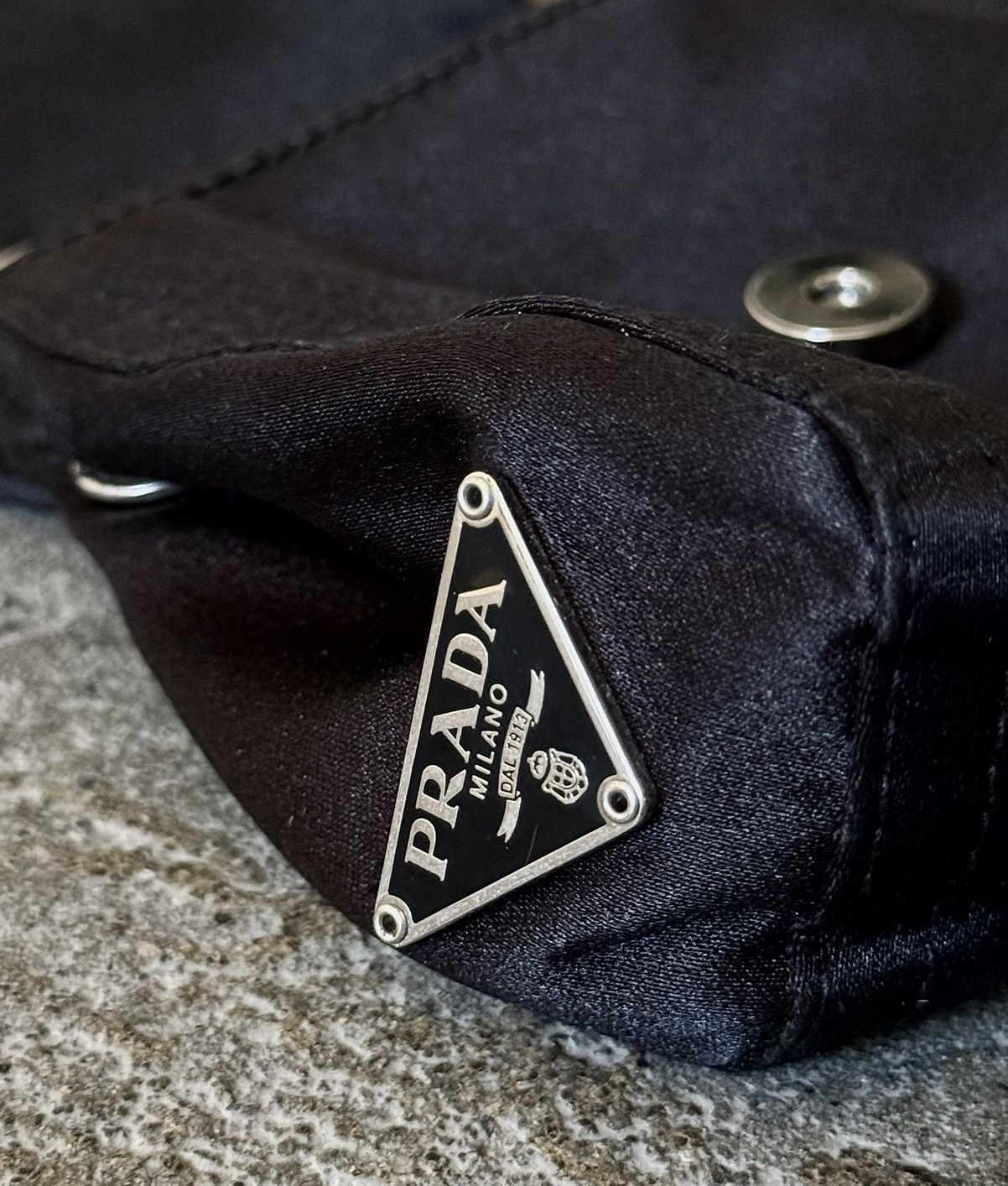 Prada Archive Prada - Miuccia - SS2003 - Satin Metal Swing Bag Size ONE SIZE - 20 Thumbnail