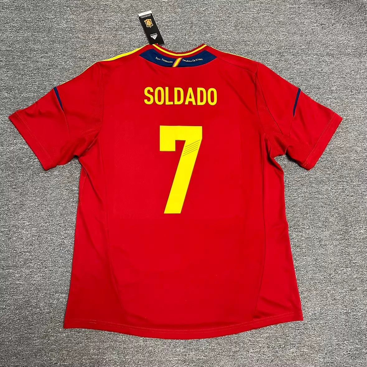 Other 2012 2013 Spain #7 Roberto Soldado Jersey Size US XL / EU 56 / 4 - 1 Thumbnail