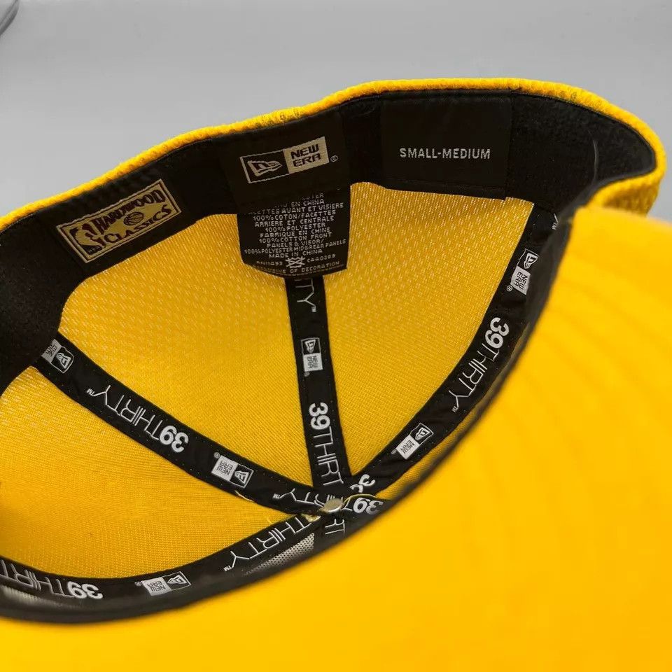 New Era LA Lakers Hat Men S-M 39Thirty New Era Stretch Fitted Cap Size ONE SIZE - 4 Thumbnail