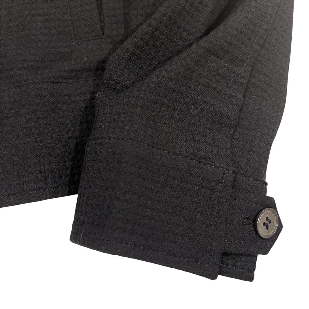 Emporio Armani $1020 EMPORIO ARMANI Honeycomb Short Cardigan Jacket Black Size US M / EU 48-50 / 2 - 11 Thumbnail