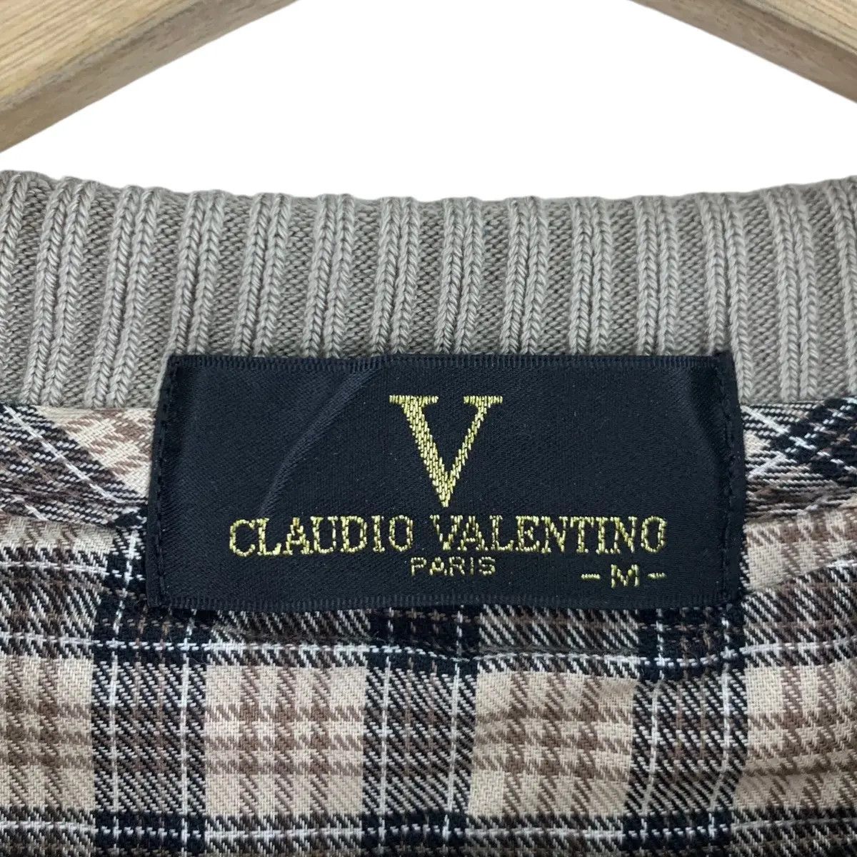 Vintage Vintage CLAUDIO VALENTINO PARIS Half Zipper Sweatshirt Size M / US 6-8 / IT 42-44 - 5 Thumbnail