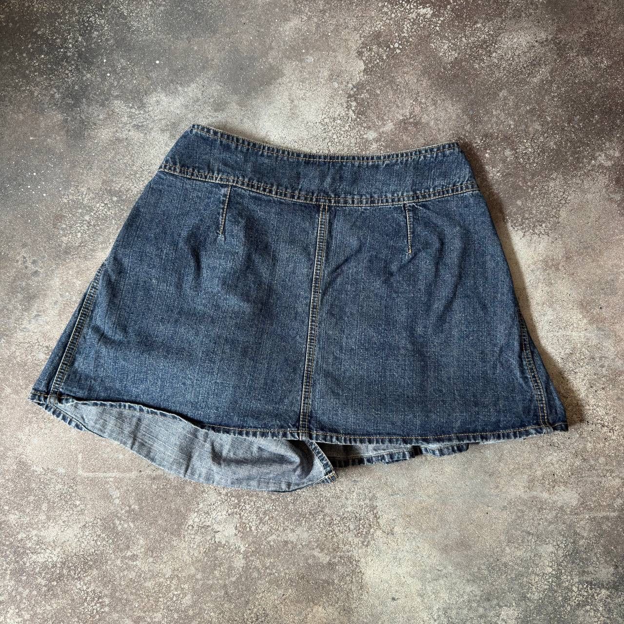 Japanese Brand × Tornado Mart × Vintage Super Sexy Asymmetric Pleated Denim Mini Skirt Size 29" - 6 Thumbnail