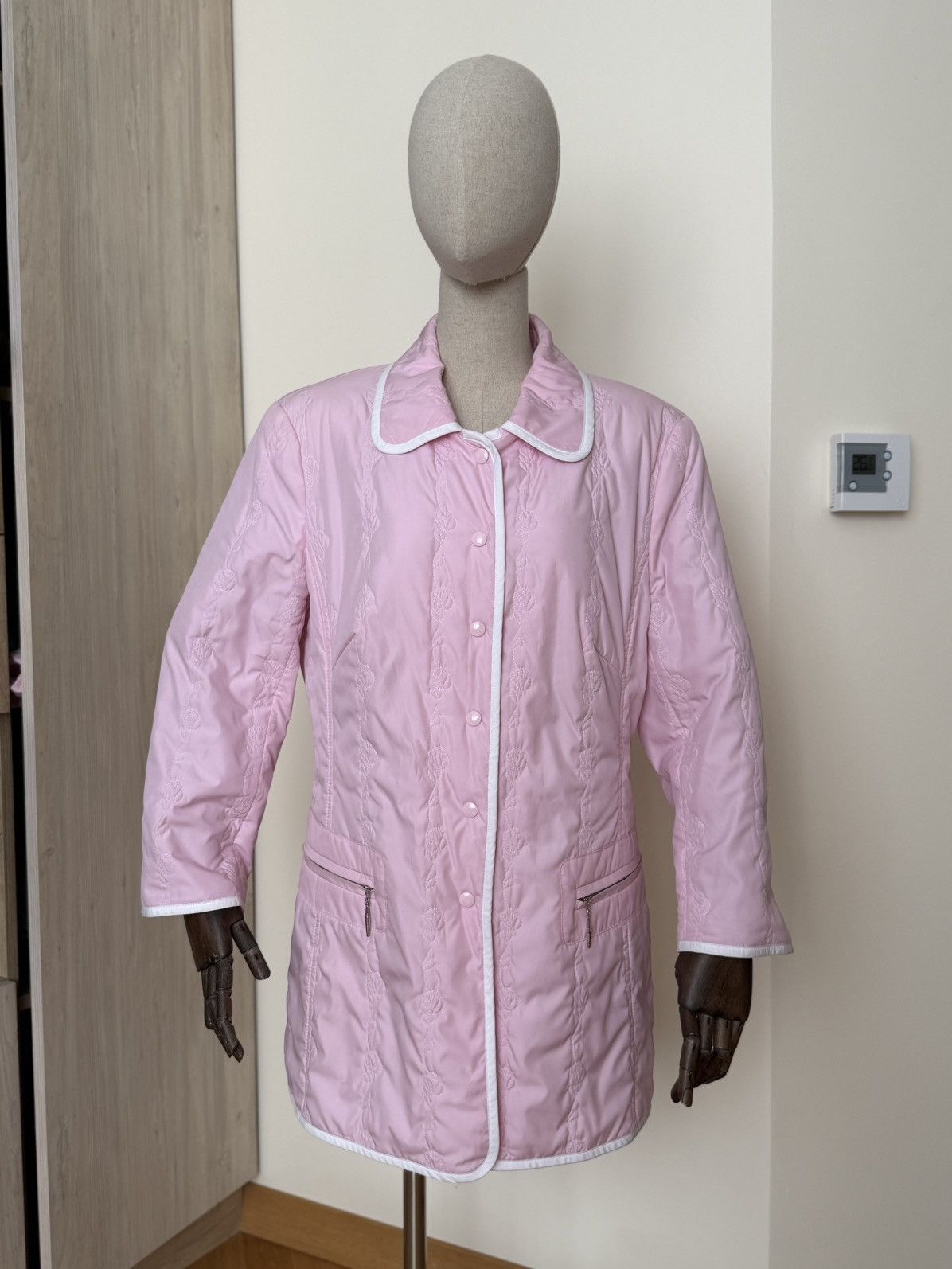 Escada Escada Vintage Quilted Jacket – Pink Satin Size M / US 6-8 / IT 42-44 - 1 Thumbnail