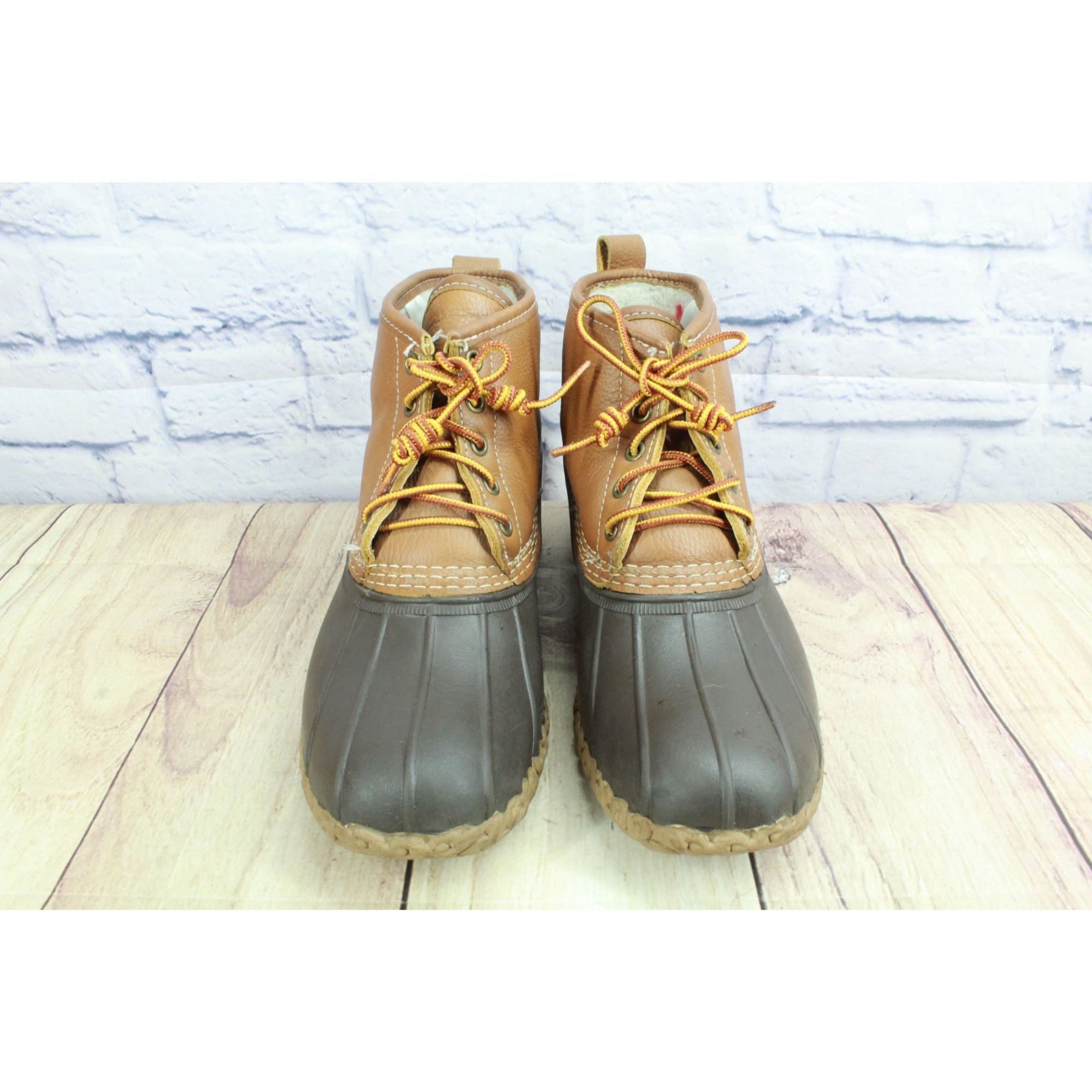 L.L. Bean LL Bean Women's 6" Sherpa Lined Insulated Bean Boots Leather Size US 10 / IT 40 - 8 Thumbnail