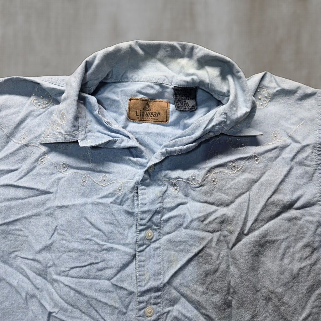 Liz Claiborne Liz Claiborne Lizwear Blue Gems Western Button-Up Shirt Adult Women M Blue Shirt Womens M Western Gem Lizwear Liz Claiborne Size M / US 6-8 / IT 42-44 - 1 Thumbnail