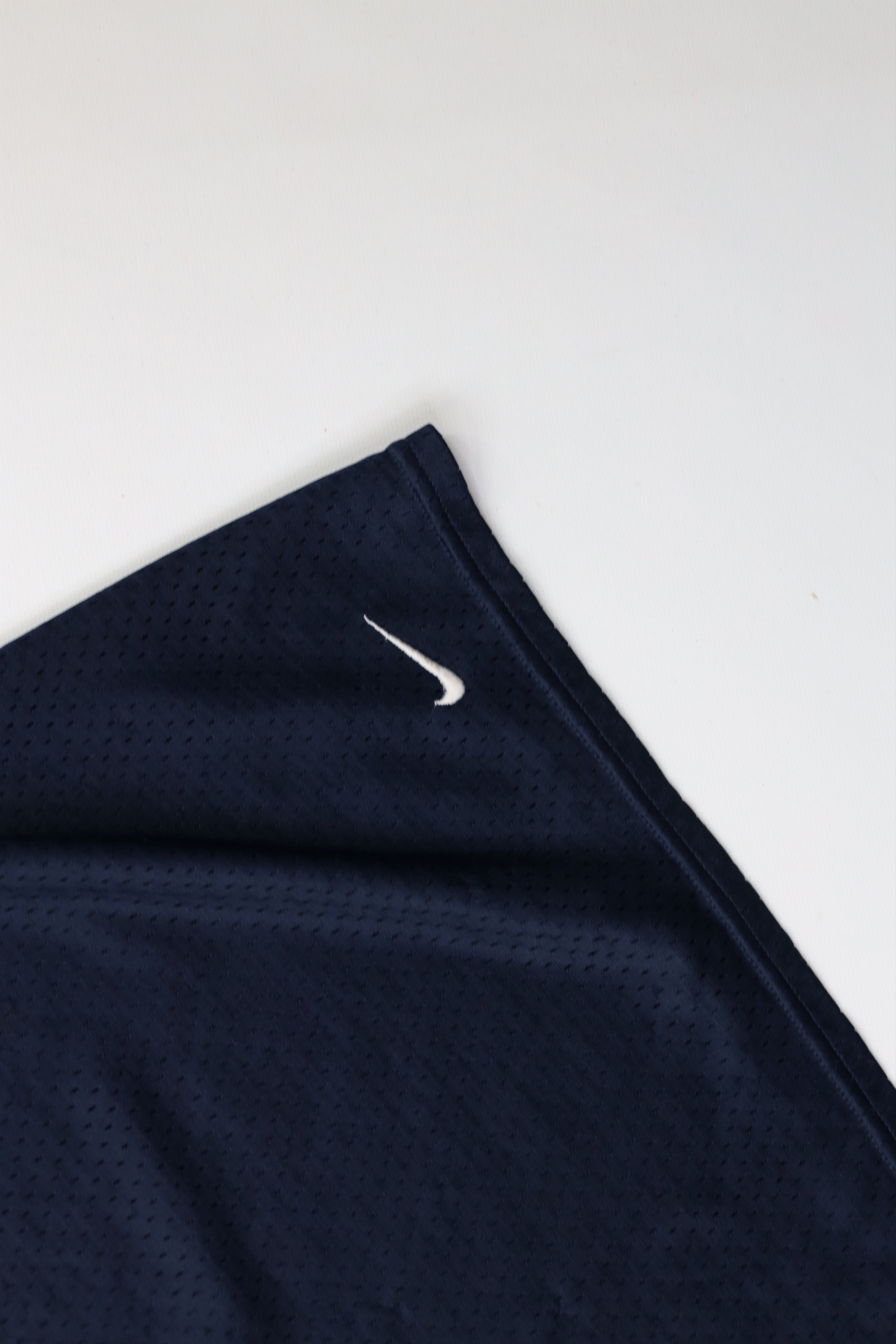 Nike × Vintage Vintage Nike Mini Swoosh Above Knee Mesh Shorts Navy Blue Size US 36 / EU 52 - 5 Thumbnail