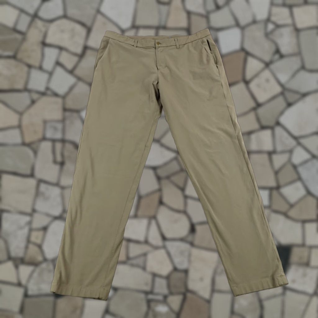 Lululemon Lululemon Pants Mens 38 Artifact Commission Pant Slim Fit Warpstreme 34" Chino Size US 38 / EU 54 - 1 Thumbnail