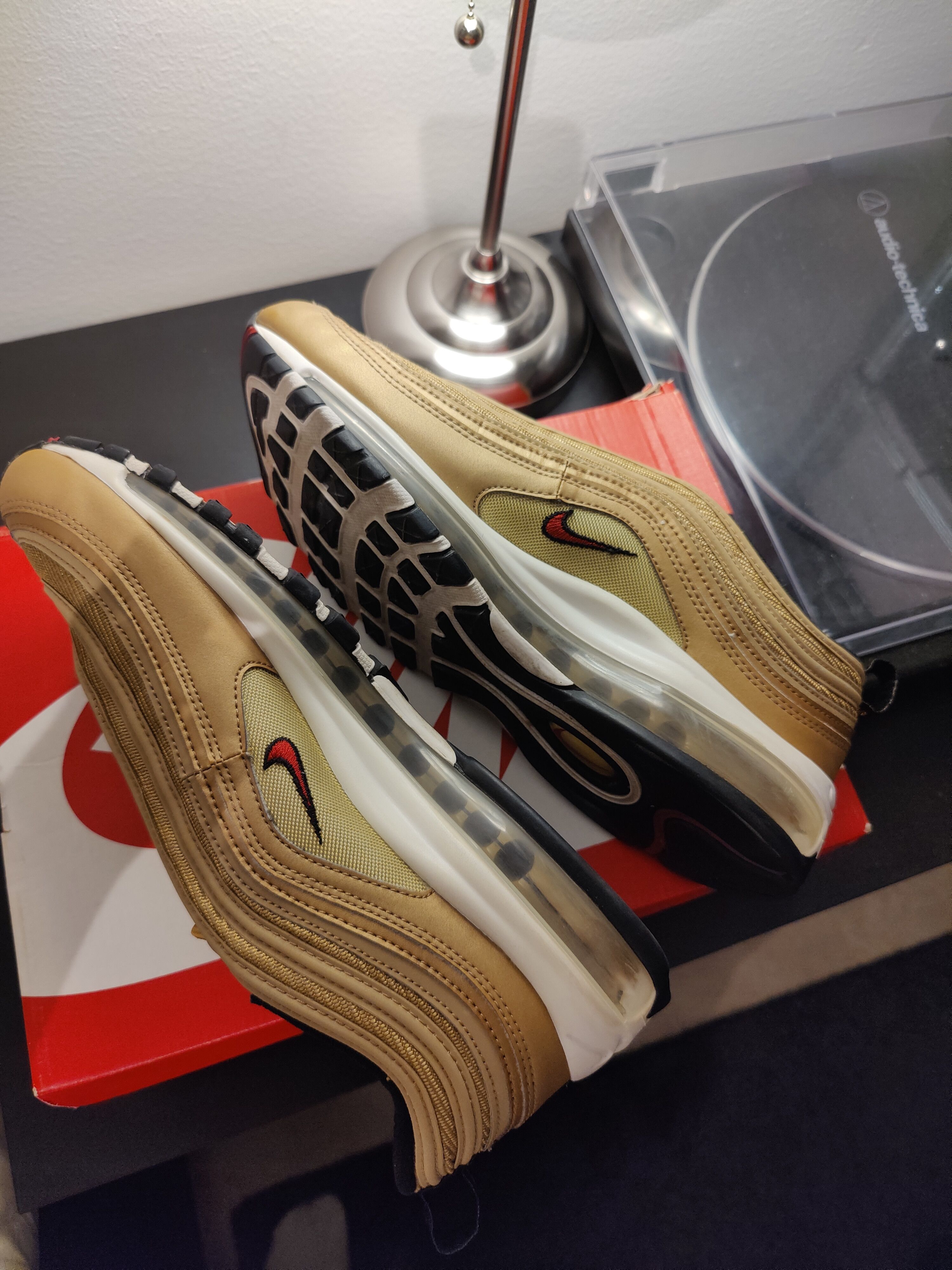 Nike Nike Air Max 97 Metallic Gold Size US 10.5 / EU 43-44 - 2 Thumbnail