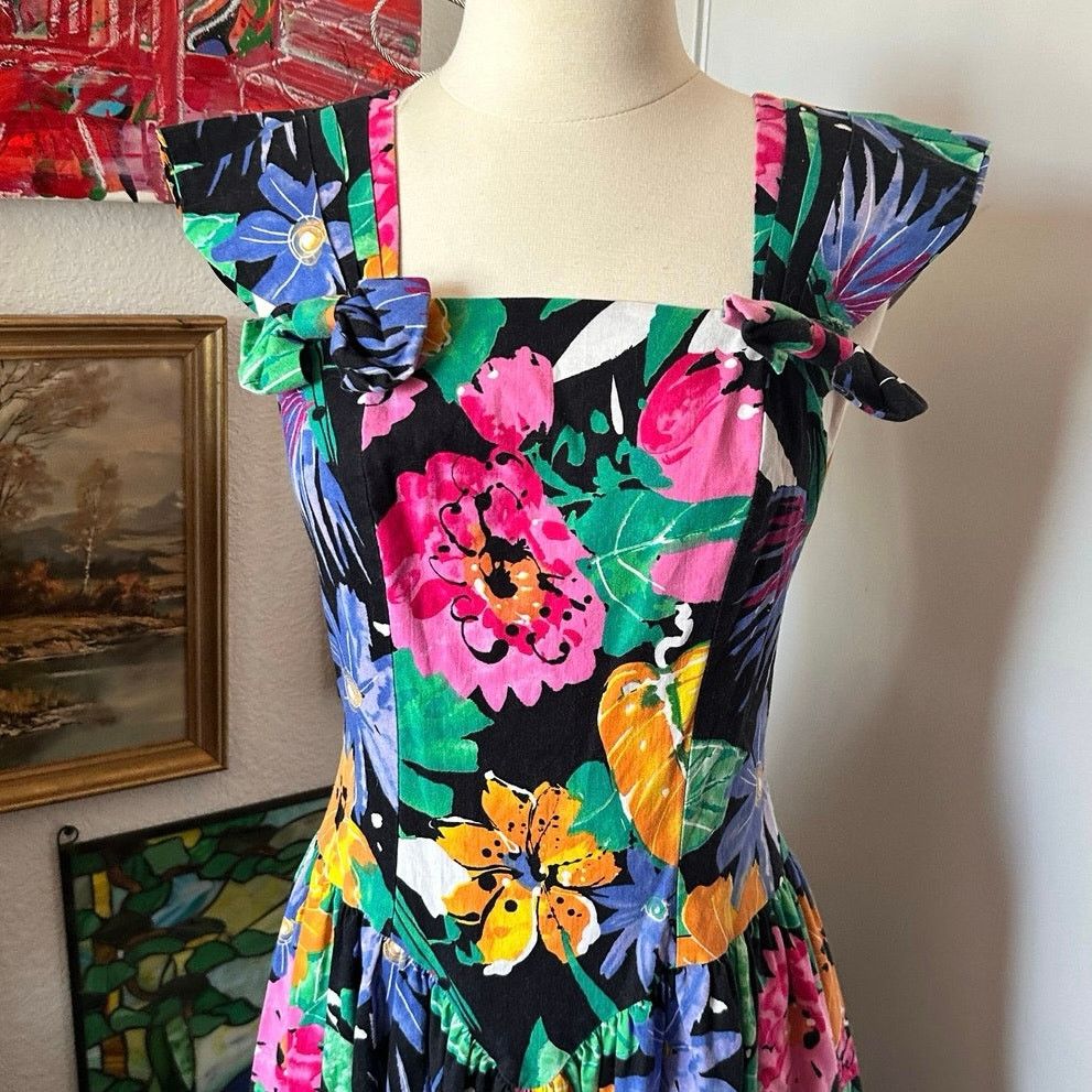 Handmade vintage handmade floral corset puff long dress Size S / US 4 / IT 40 - 2 Thumbnail