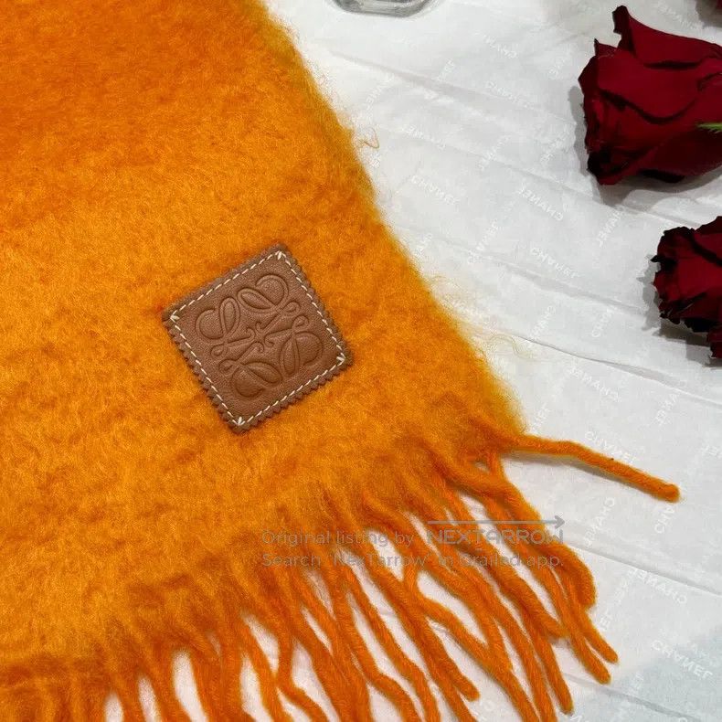 Loewe Loewe Cashmere and Mohair Orange Leather Patch Scarf Size ONE SIZE - 5 Thumbnail