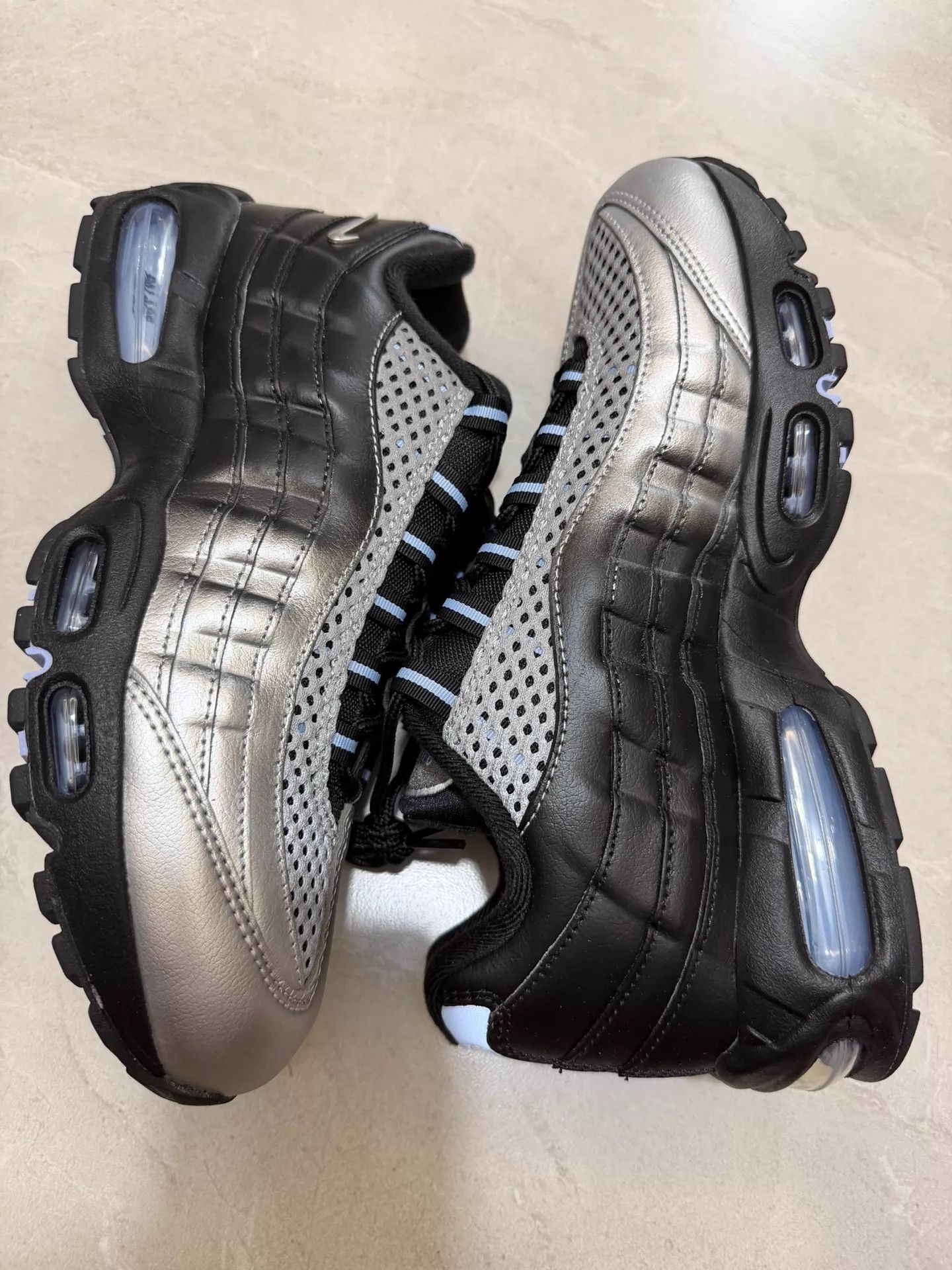 Nike Nike x PALACE AirMax95 Big Bubble Silver Black Unisex 43 New Size US 10 / EU 43 - 4 Thumbnail