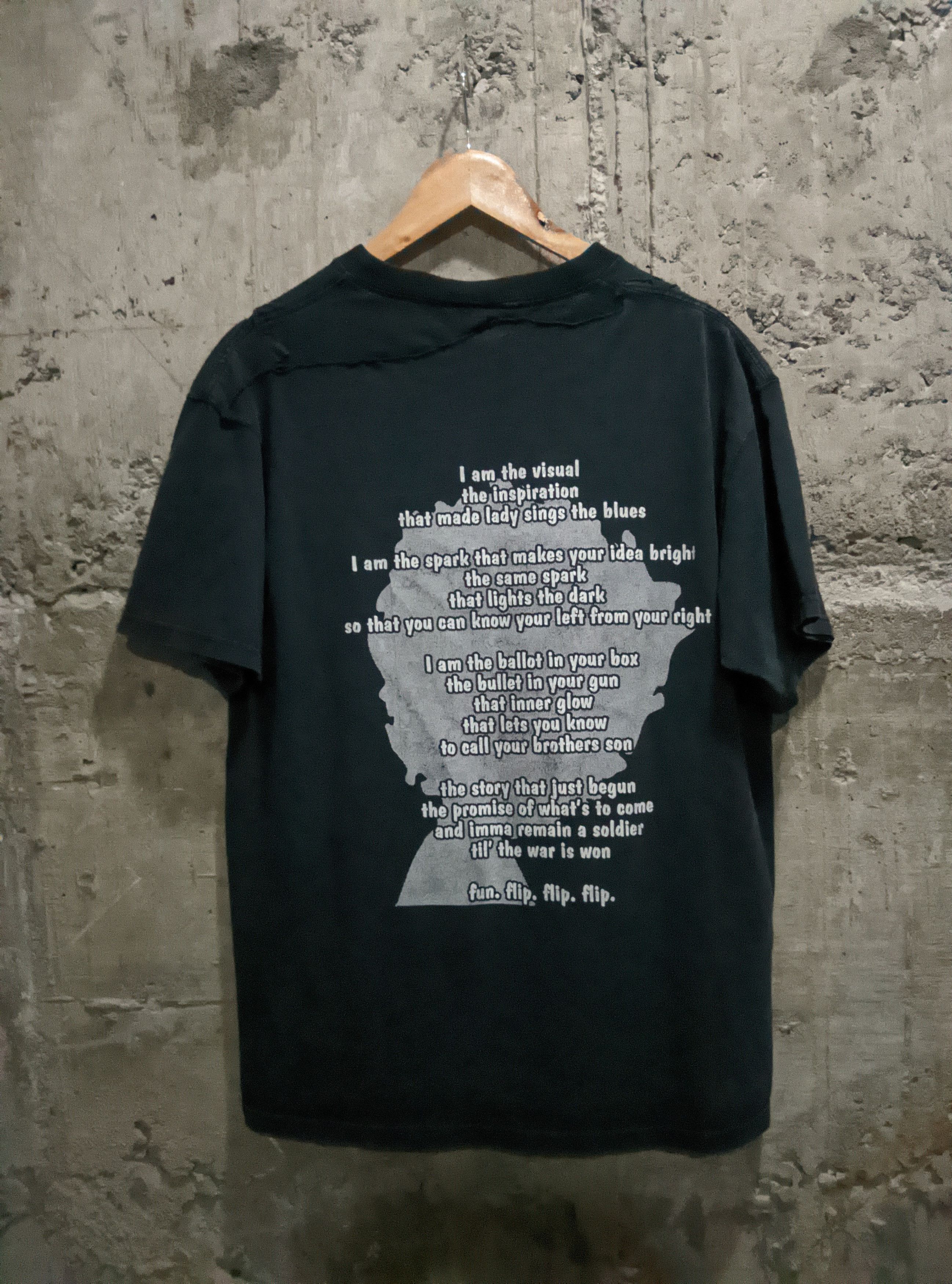 Vintage Vintage 2005 the boondocks show rap tee Size US L / EU 52-54 / 3 - 2 Thumbnail