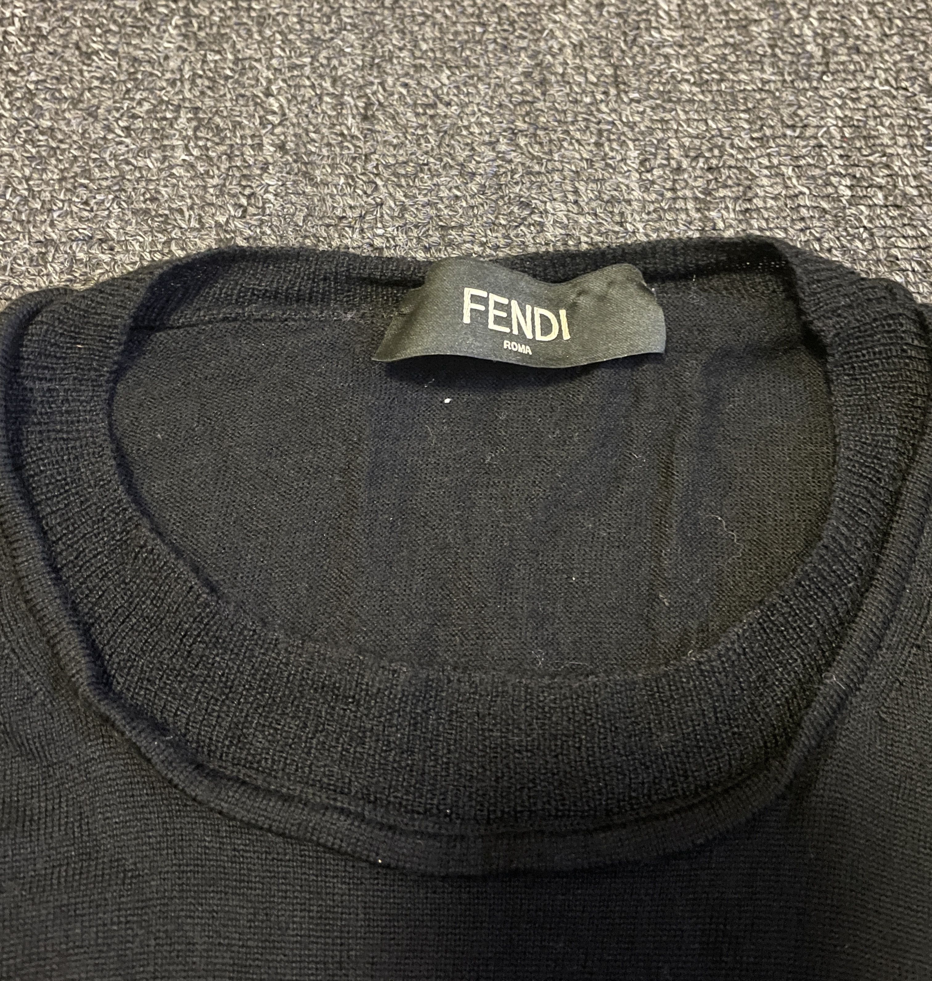 Fendi Fendi unisex black wool Knitwear/Sweaters size 48 like S Size US M / EU 48-50 / 2 - 4 Thumbnail