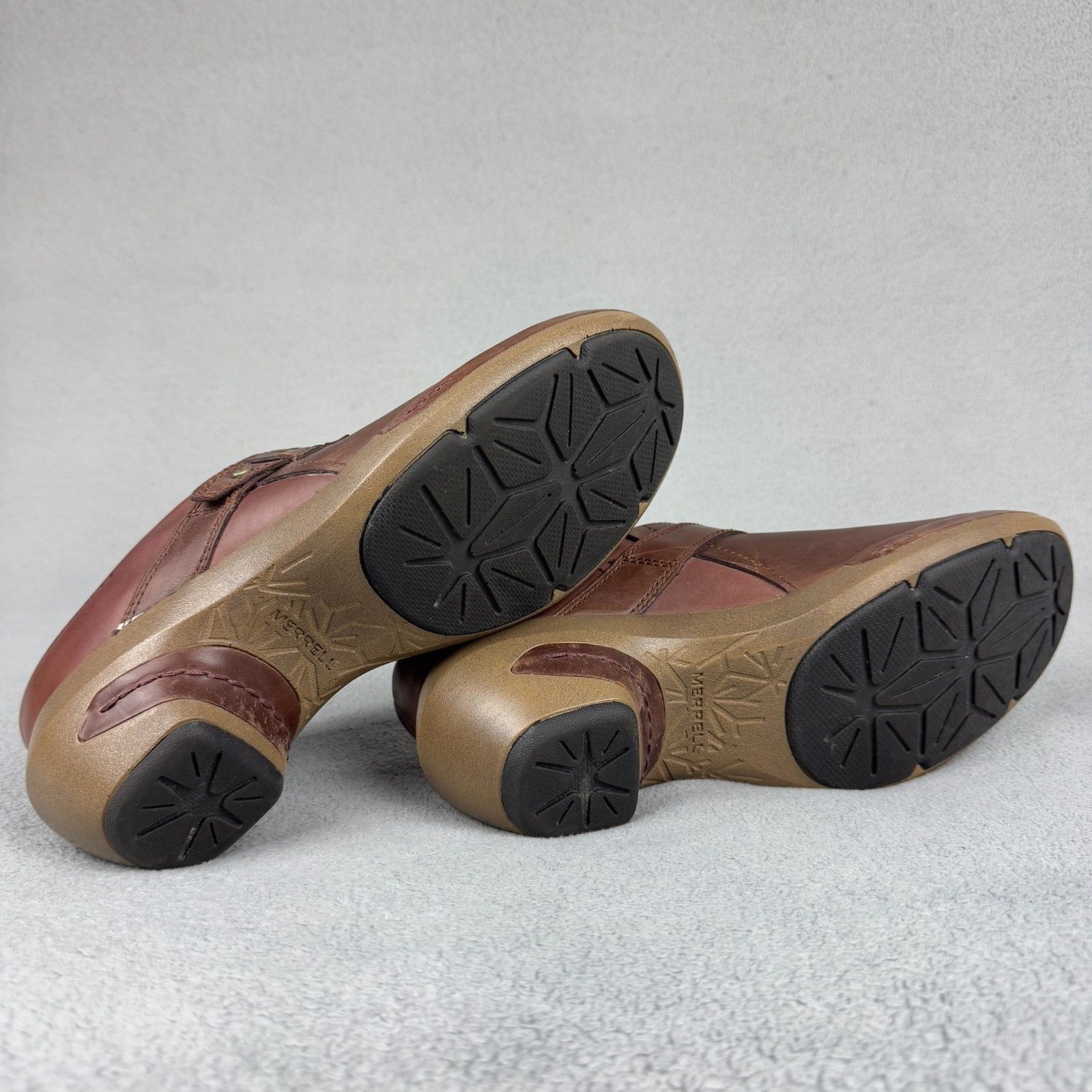 Merrell Merrell Brown Leather Clogs Comfort Slip On Shoes 9.5 Size US 9.5 / IT 39.5 - 8 Thumbnail
