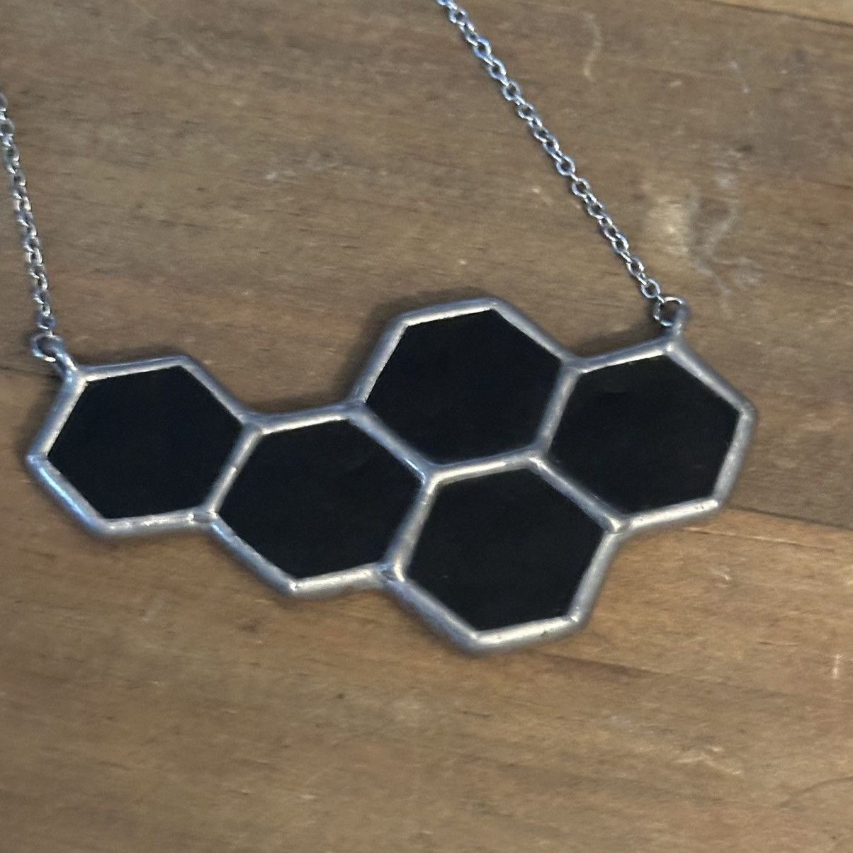 Other Stained glass silver tone honey comb necklace Size ONE SIZE - 3 Thumbnail