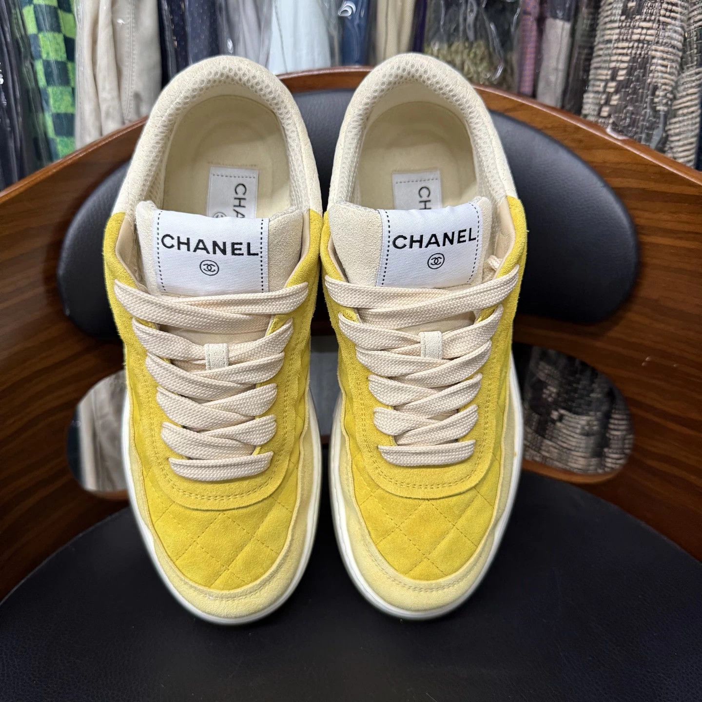 Chanel Chanel Quilted Yellow Suede Kicks Wmns 38 Mint Size US 7 / IT 37 - 5 Thumbnail
