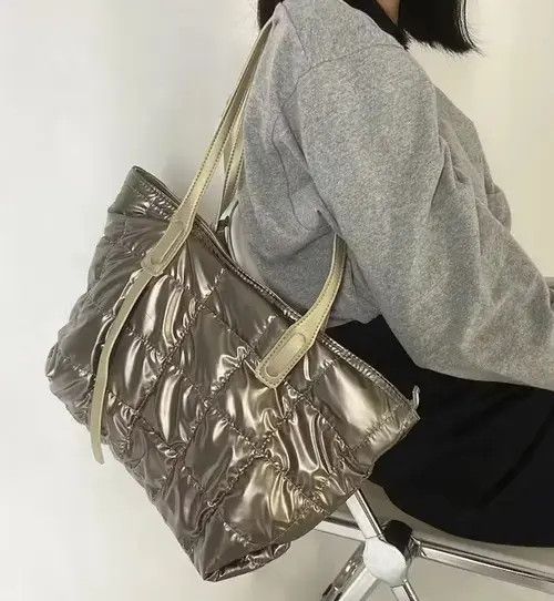 Fashion Y2K Unisex Quilted Shoulder Tote Bag in Gold, Men's