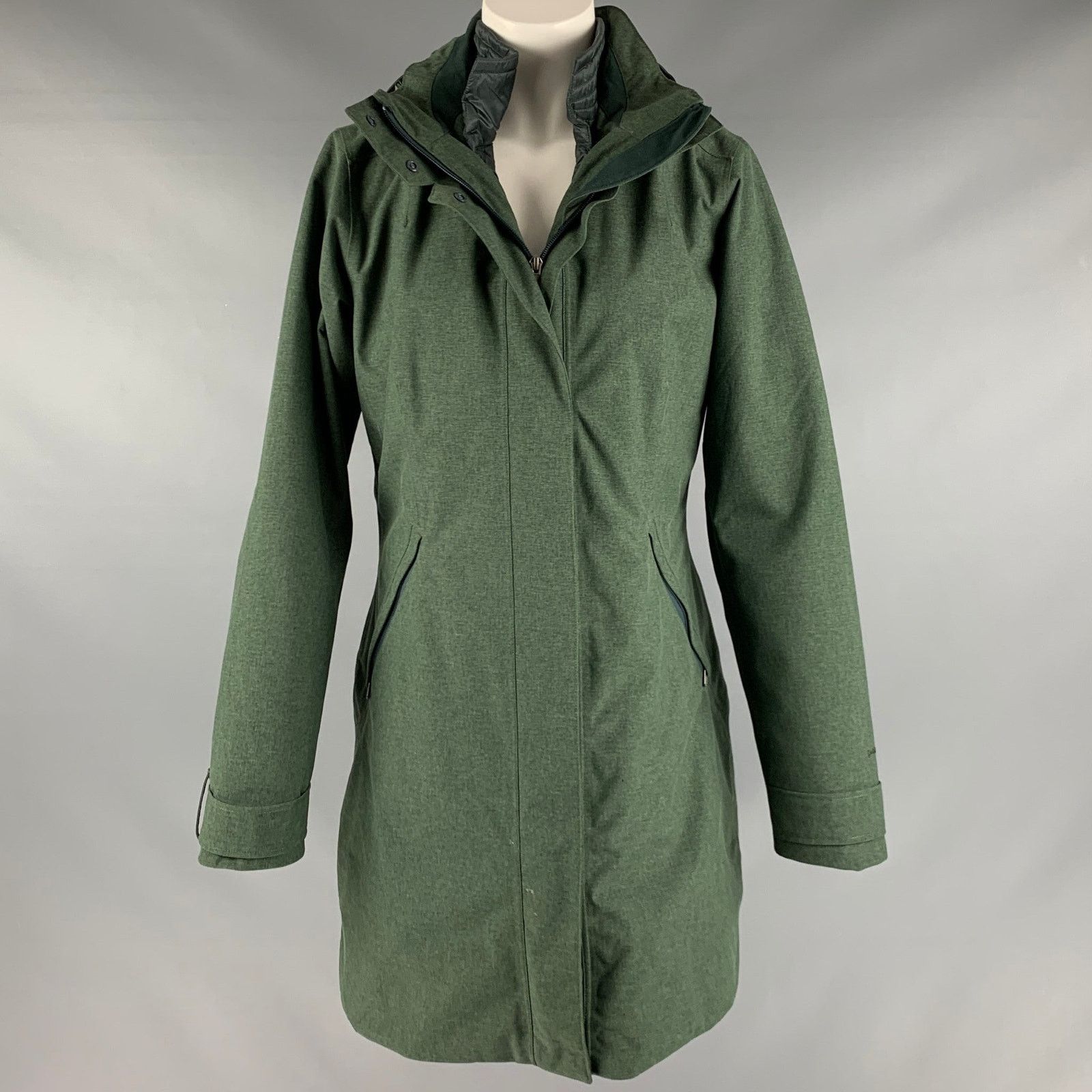 Patagonia PATAGONIA Size M Green Nylon Hooded Coat Size M / US 6-8 / IT 42-44 - 1 Thumbnail