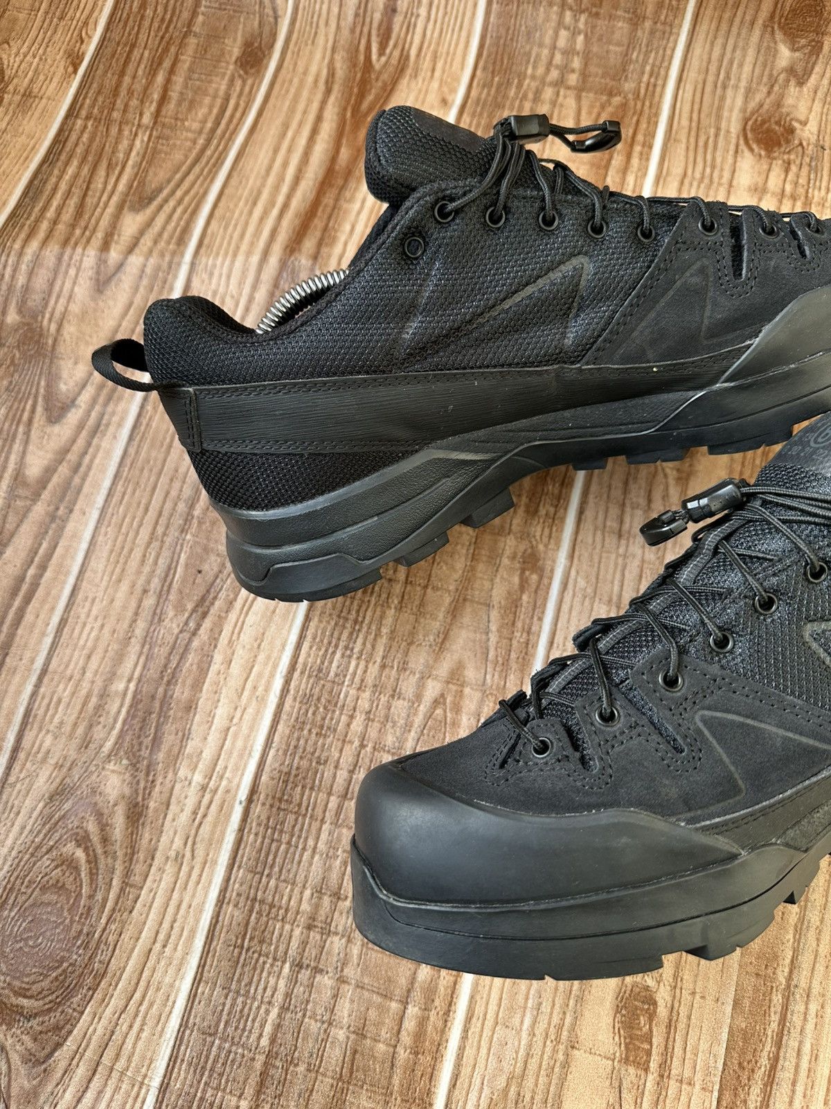 Maison Margiela × Salomon Maison Margiela x Salomon X-ALP Black Size US 9.5 / EU 42-43 - 15 Thumbnail