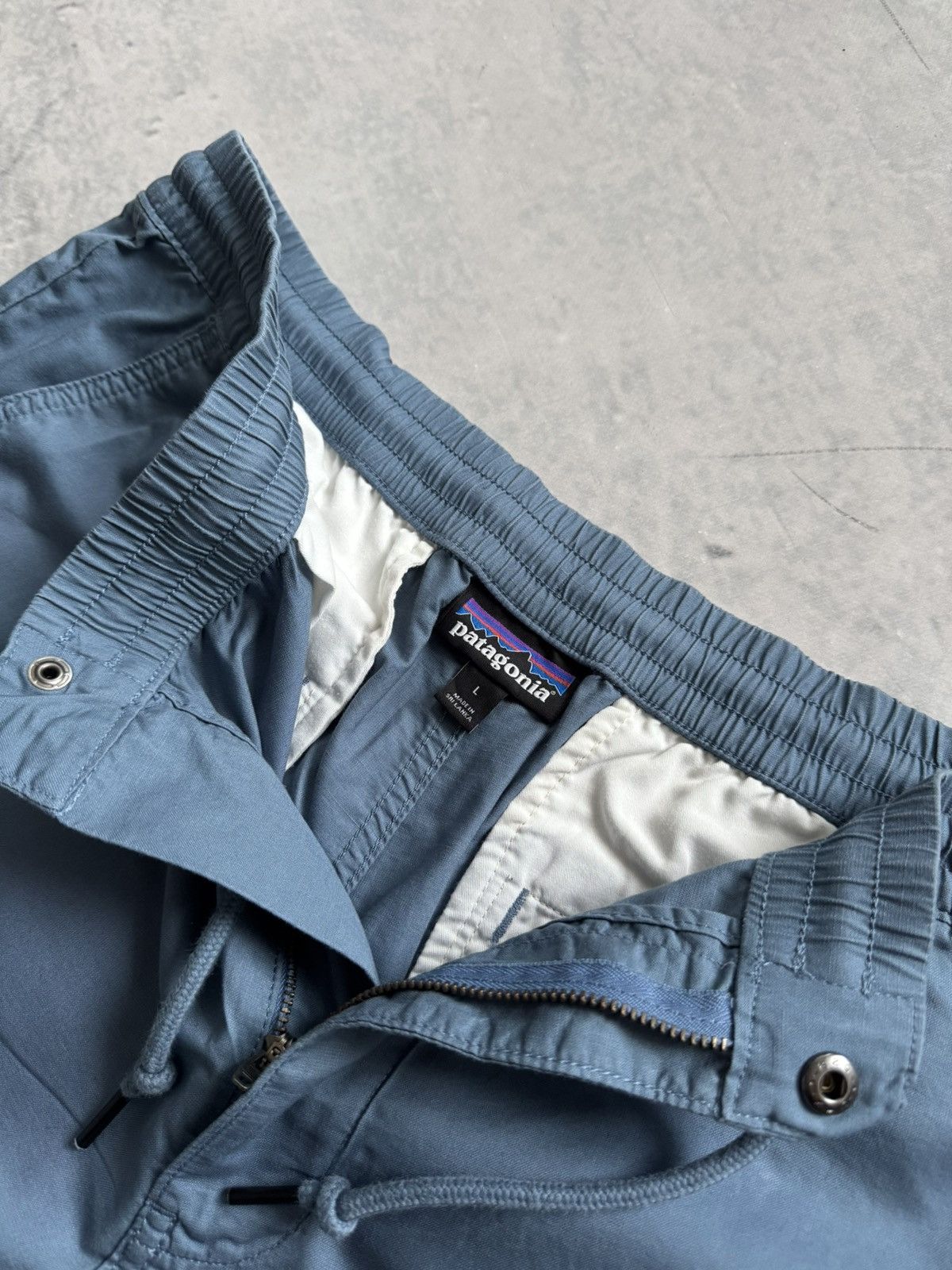 Patagonia Patagonia shorts blue Size US 32 / EU 48 - 7 Thumbnail