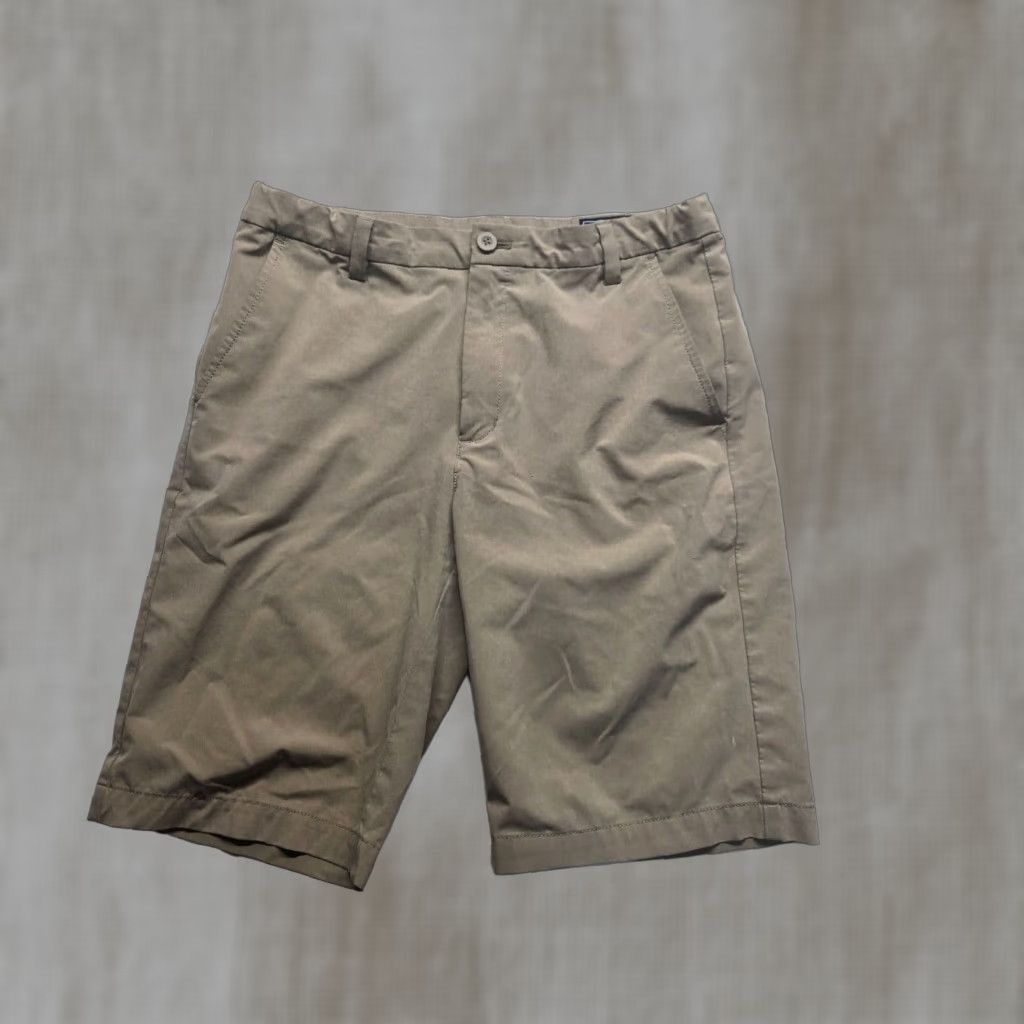Vineyard Vines Vineyard Vines Beige Chino Cotton Shorts Womens Size 18 Size 40" / US 18 - 1 Thumbnail