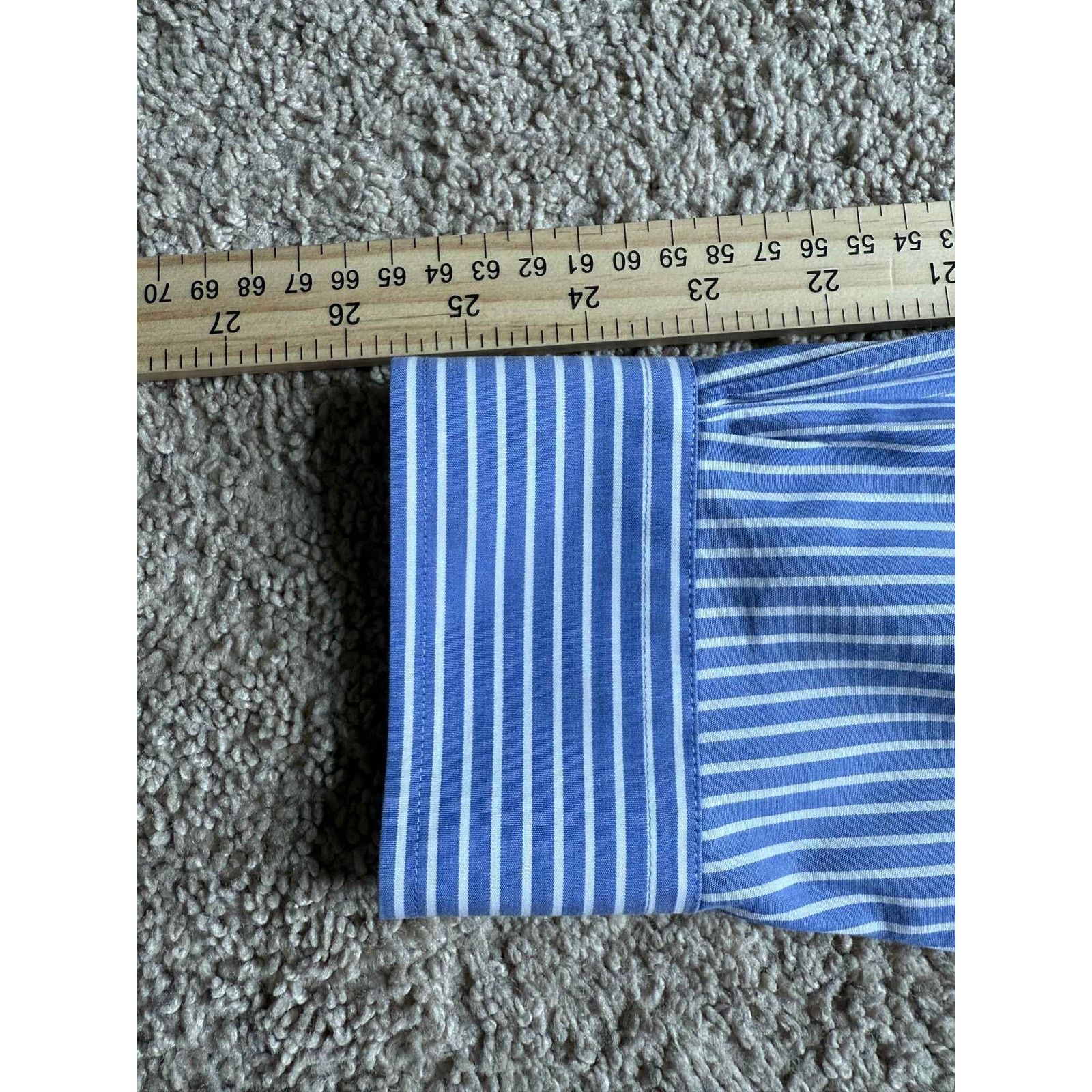 Brooks Brothers Brooks Brothers Slim Fit Non-Iron Dress Shirt 15 1/2-34 Size US M / EU 48-50 / 2 - 7 Thumbnail