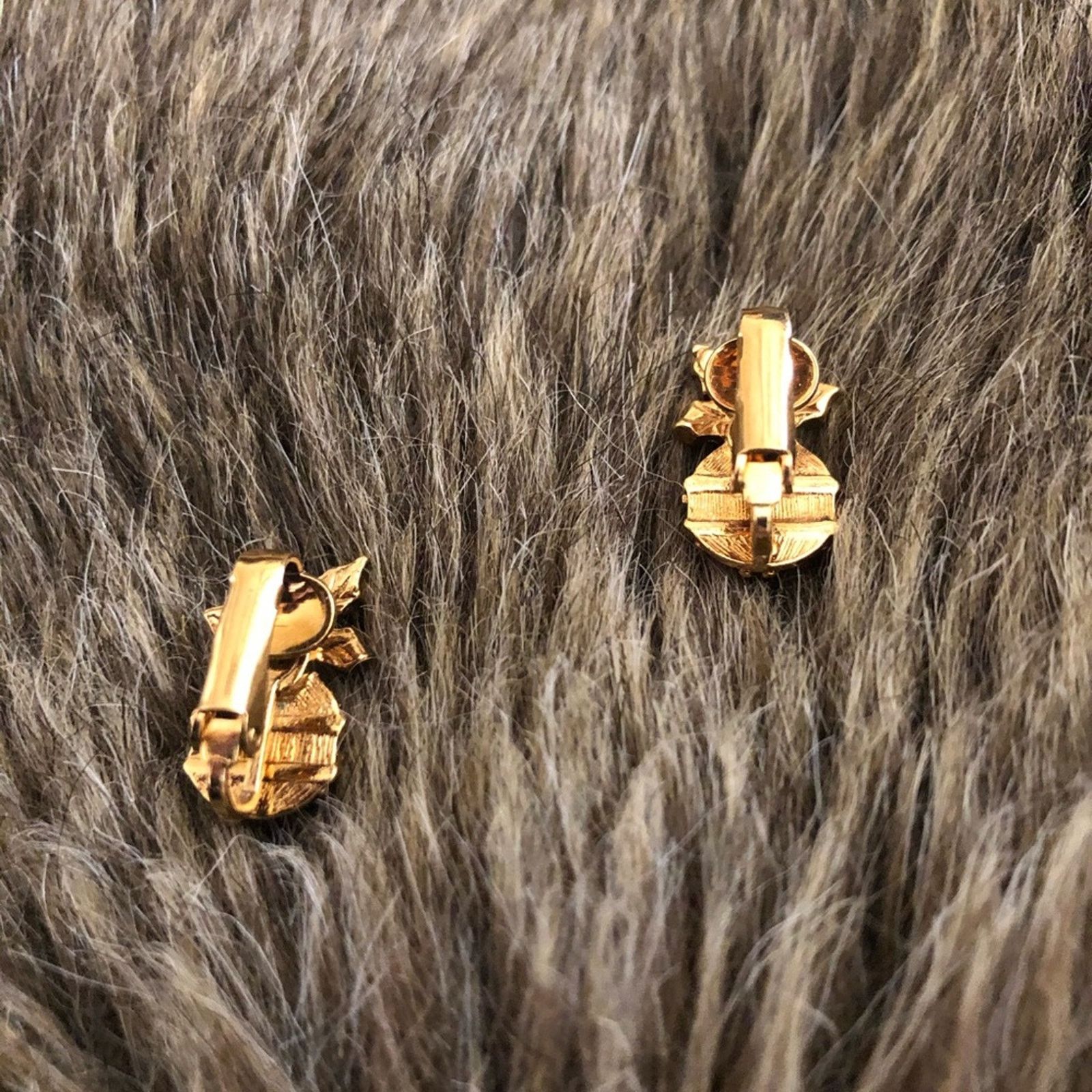 Vintage Vintage Avon rhinestone holiday ornament clip on earrings Size ONE SIZE - 2 Thumbnail
