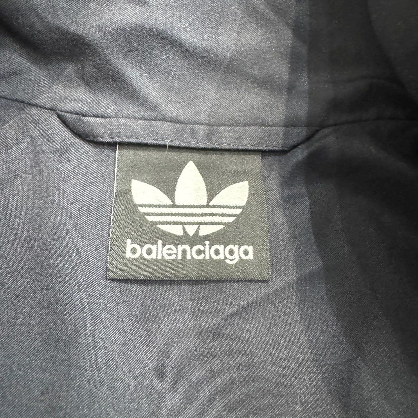 Balenciaga Balenciaga x Adidas Nylon School Jacket 98New Size 2 Size US M / EU 48-50 / 2 - 2 Thumbnail