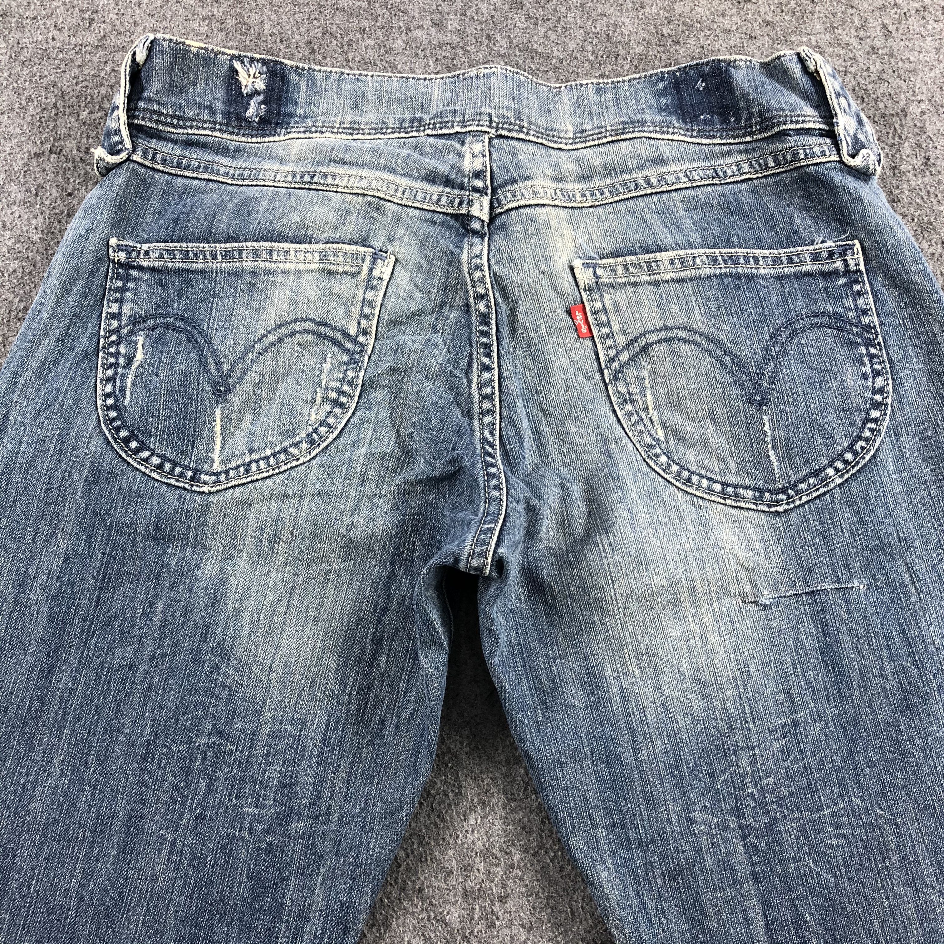 Levi's Vintage Blue Wash Levis Jeans-J2030 Size US 33 - 4 Thumbnail