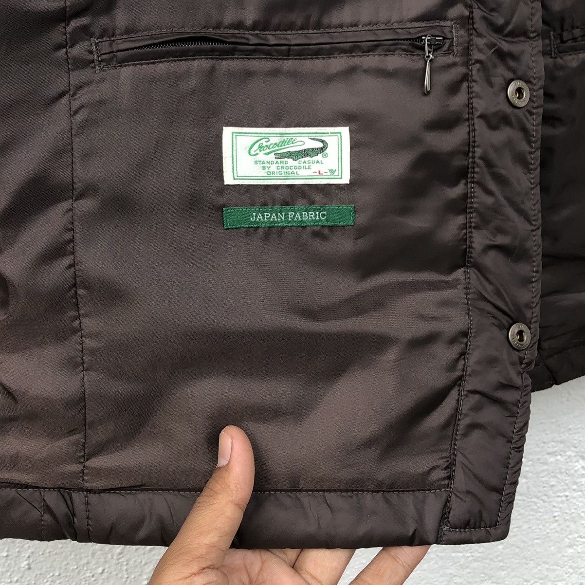 Japanese Brand Crocodile Japan Fabric Light Puffer West Jacket Size US L / EU 52-54 / 3 - 16 Thumbnail