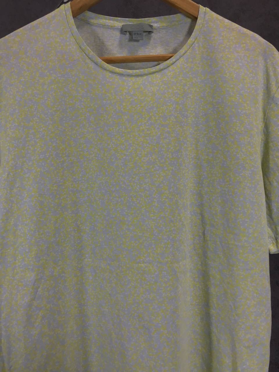 Cos COS art designer tee Size US L / EU 52-54 / 3 - 3 Thumbnail