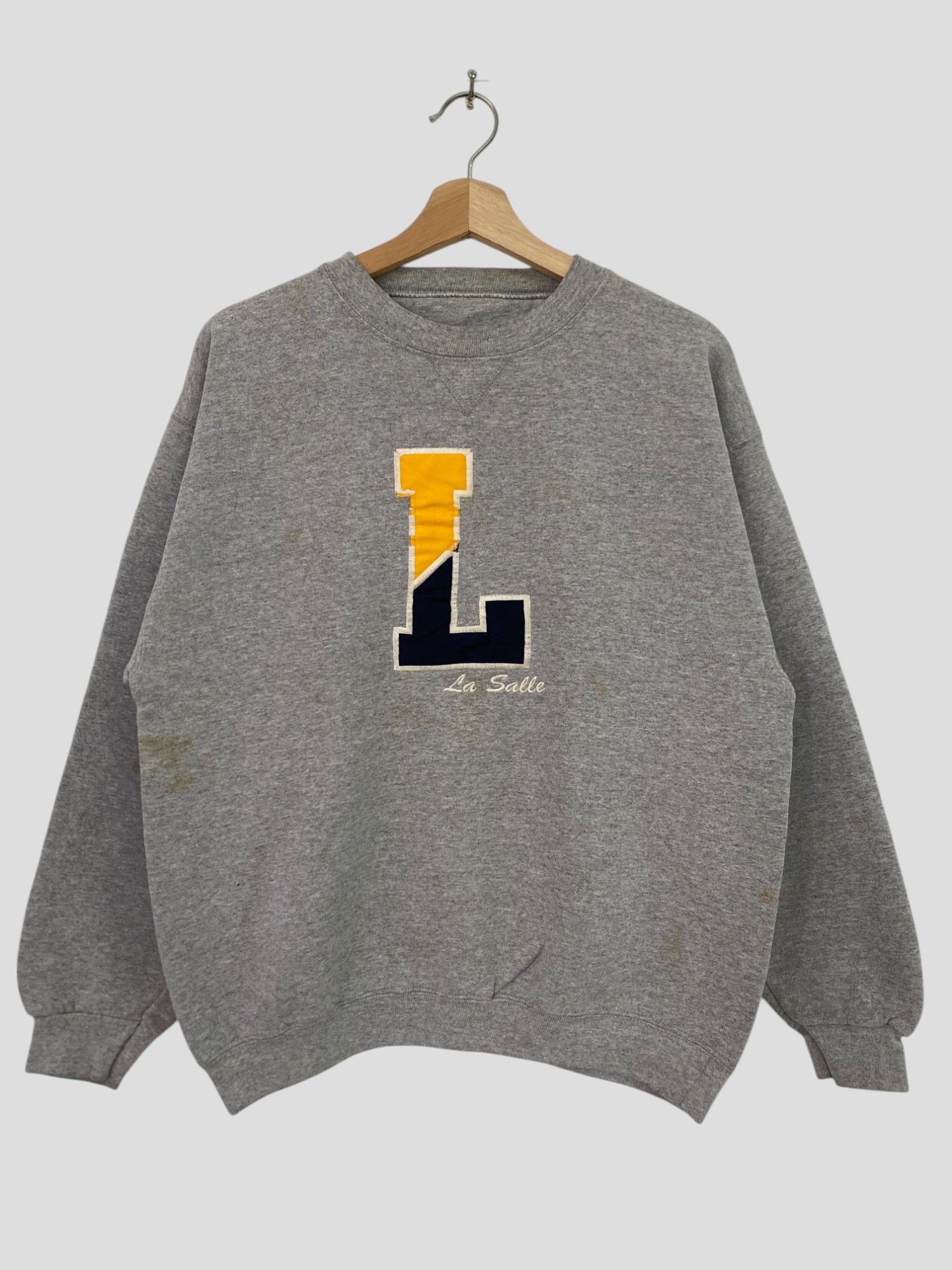 Vintage Vintage 90s La Salle Grey Sweatshirt Crewneck M size Size US M / EU 48-50 / 2 - 1 Thumbnail
