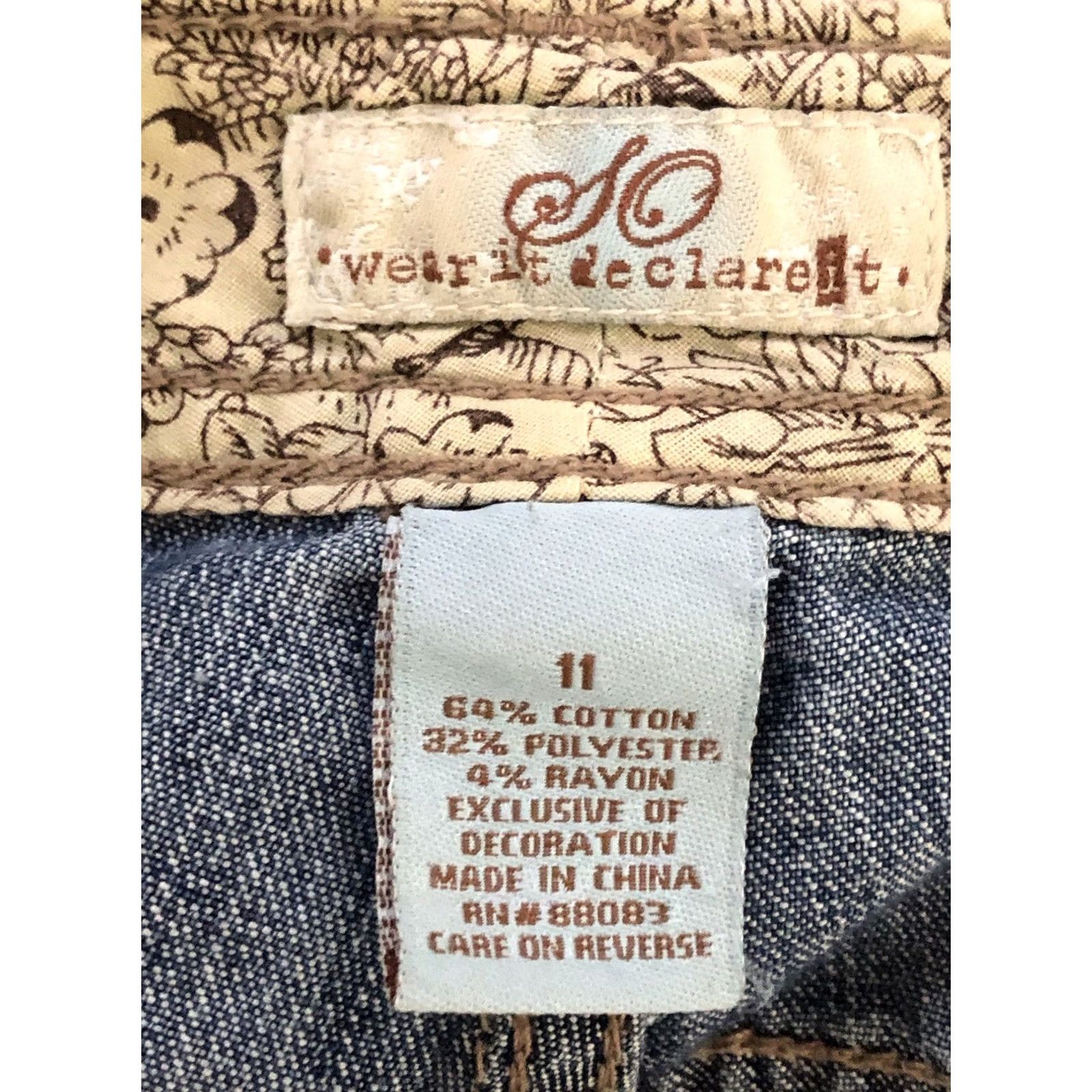 Vintage VINTAGE Wear It Declare It Blue Jean Shorts 11 Denim 31" Waist Mid Rise 90s Y2K Womens Juniors Short Cut-Off 5-Pocket Blue Denim Shorts Jeans Size 24" / US 00 / IT 34 - 3 Thumbnail