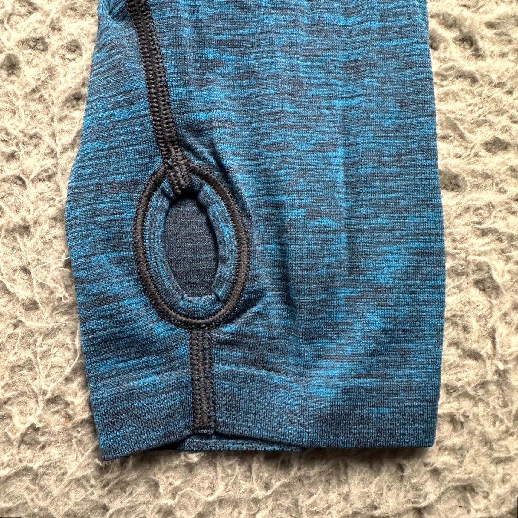 Lululemon Lululemon Long Sleeve Shirt Mens XL Blue Heather Thumbhole Pullover Raglan Crew Neck Pullover Shirt Raglan Heathered Vintage No Size US XL / EU 56 / 4 - 5 Thumbnail