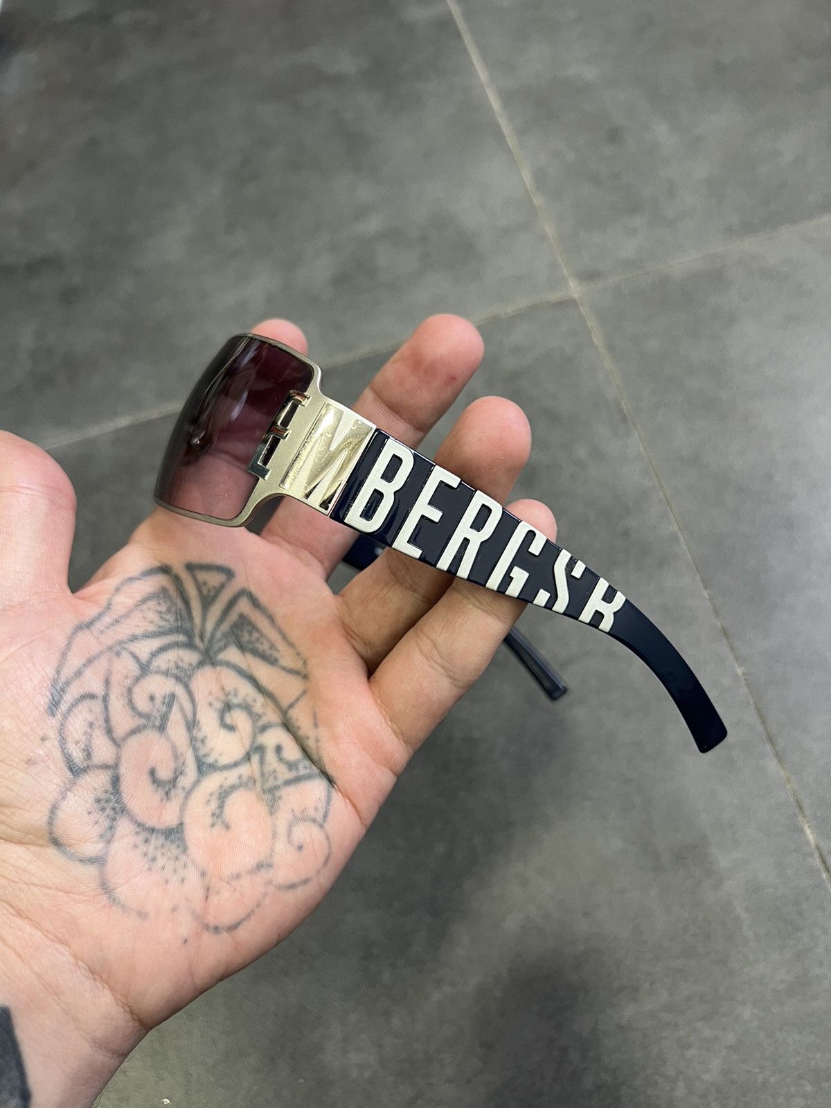 Dirk Bikkembergs Dirk Bikkembergs rare logo mask shield sunglasses Size ONE SIZE - 7 Thumbnail