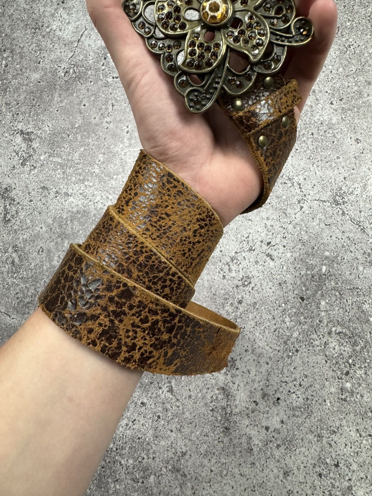 Japanese Brand 00’s NUMBER NINE STYLE FLOWER LEATHER RARE Y2K BELT VINTAGE Size ONE SIZE - 3 Thumbnail